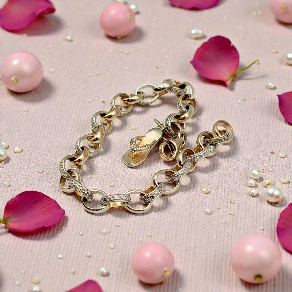 Sterling Silver Linked Bracelet with Sandal Charm – 7.5 Inches