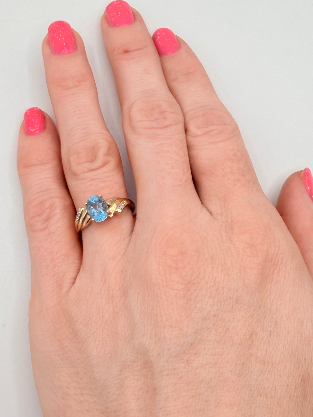 Solid 10K Yellow Gold Ring with Oval-Cut Blue Topaz & Diamond Accents Size 7