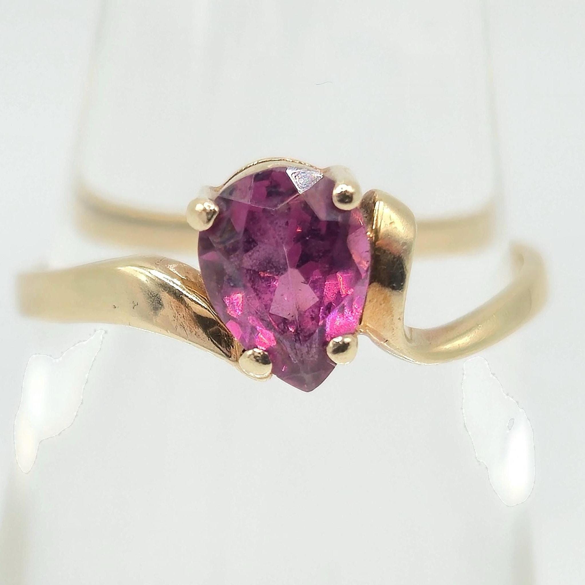 10KP Gold Pear Shaped Rhodolite Garnet Ring Size 6.25