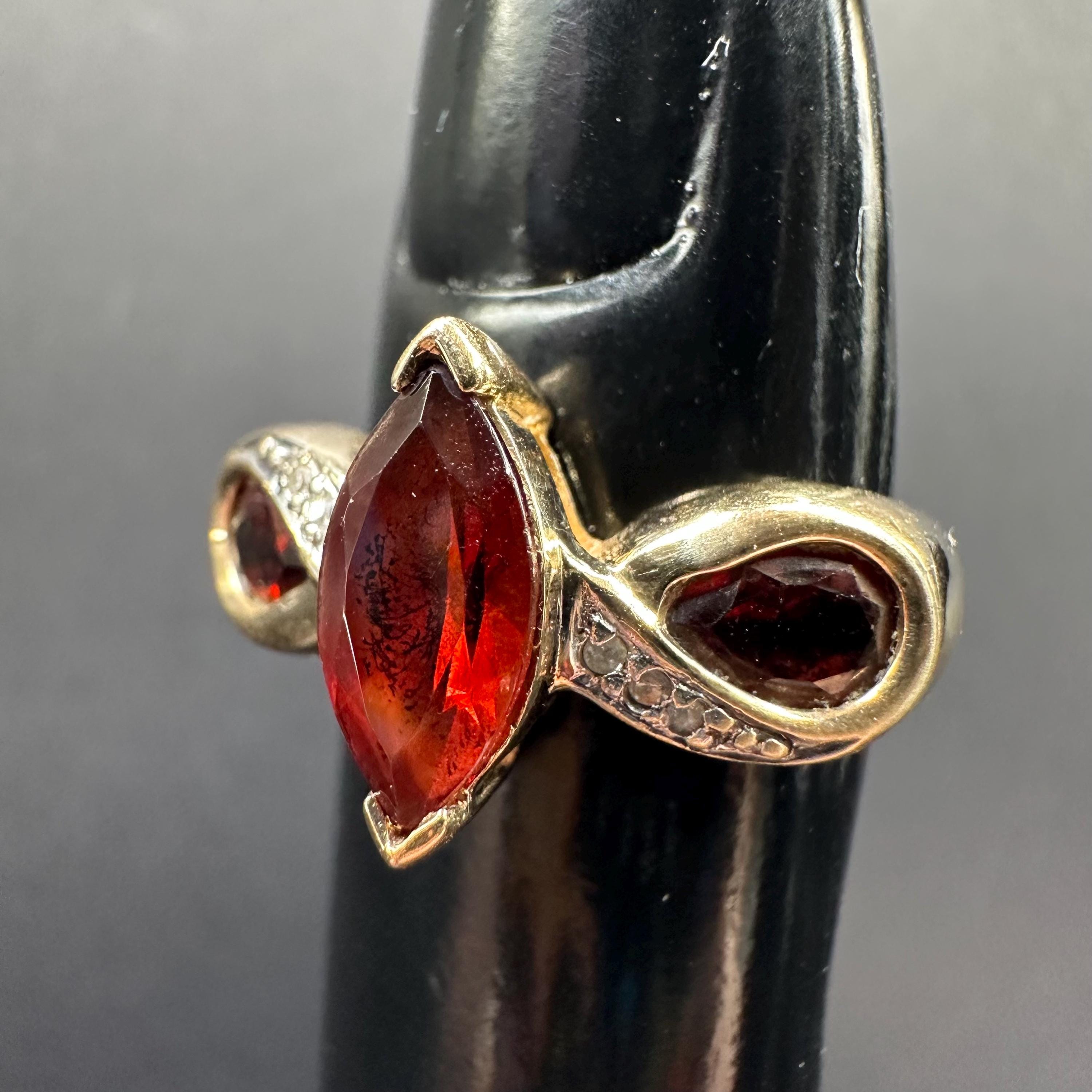 10K Gold with Marquise Cut Garnet and Accent Diamonds Size 6.25