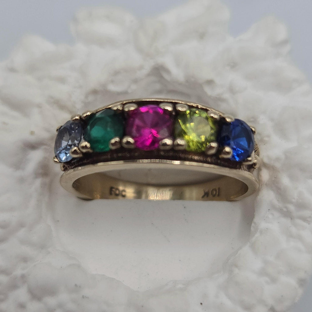 10K Solid Gold Five Stone Gem Ring, Blue Spinel, Green CZ, Ruby, Peridot, Aquamarine, Size 6.75