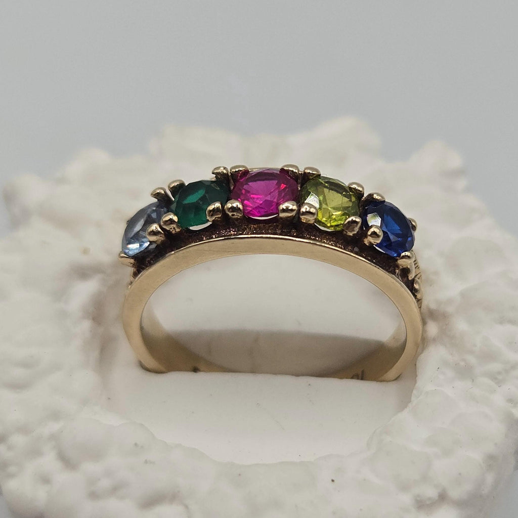 10K Solid Gold Five Stone Gem Ring, Blue Spinel, Green CZ, Ruby, Peridot, Aquamarine, Size 6.75