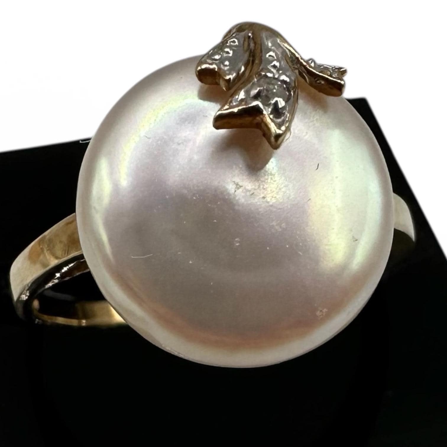 10K Solid Gold Mother of Pearl Ring with Diamond Accents, Size 6.75