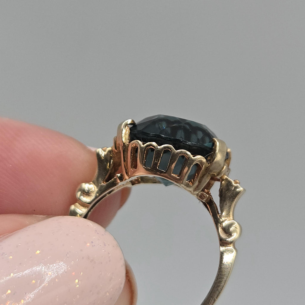 10k Solid Gold Teal CZ Ring, Round Cut, Size 5