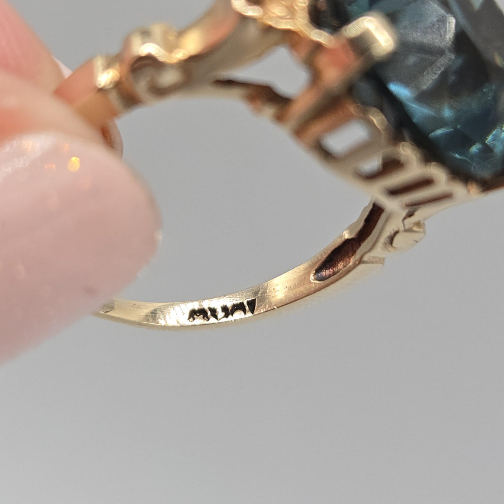 10k Solid Gold Teal CZ Ring, Round Cut, Size 5