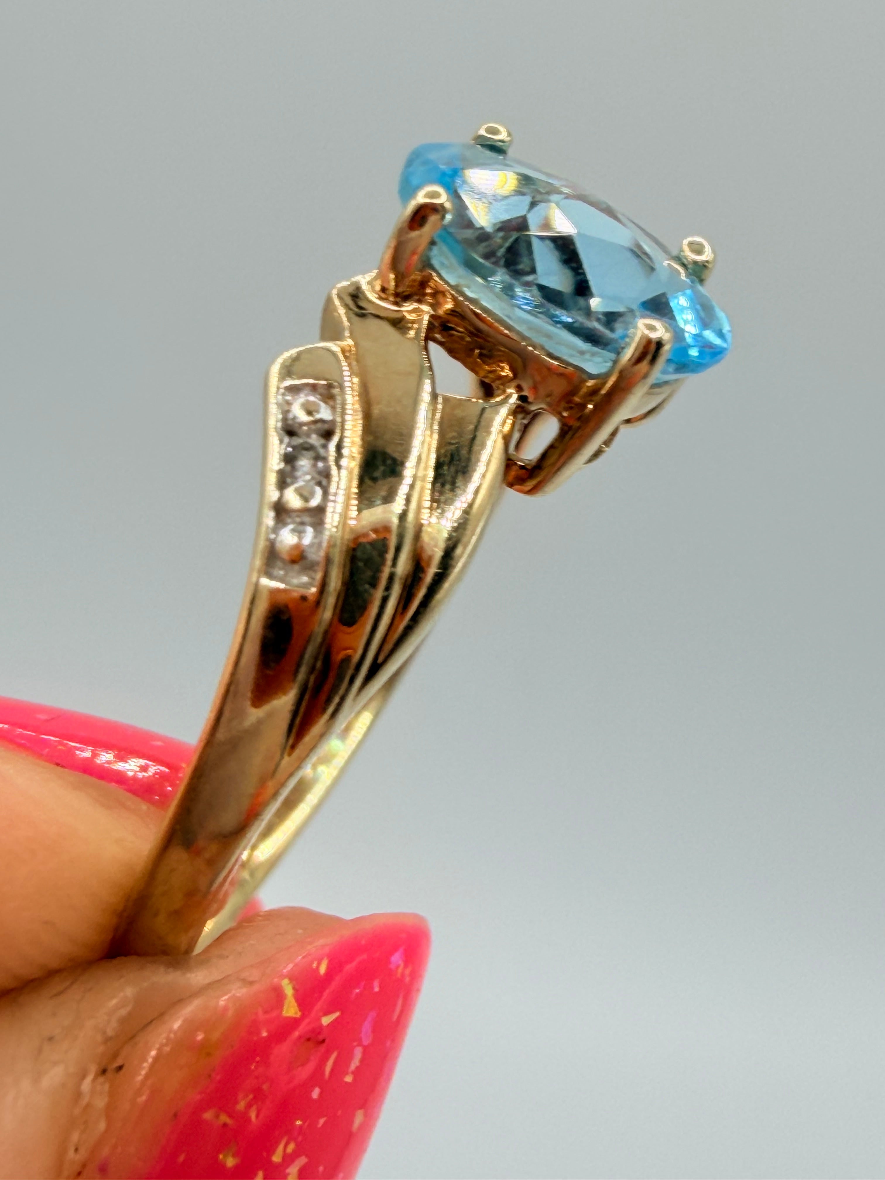 Solid 10K Yellow Gold Ring with Oval-Cut Blue Topaz & Diamond Accents Size 7