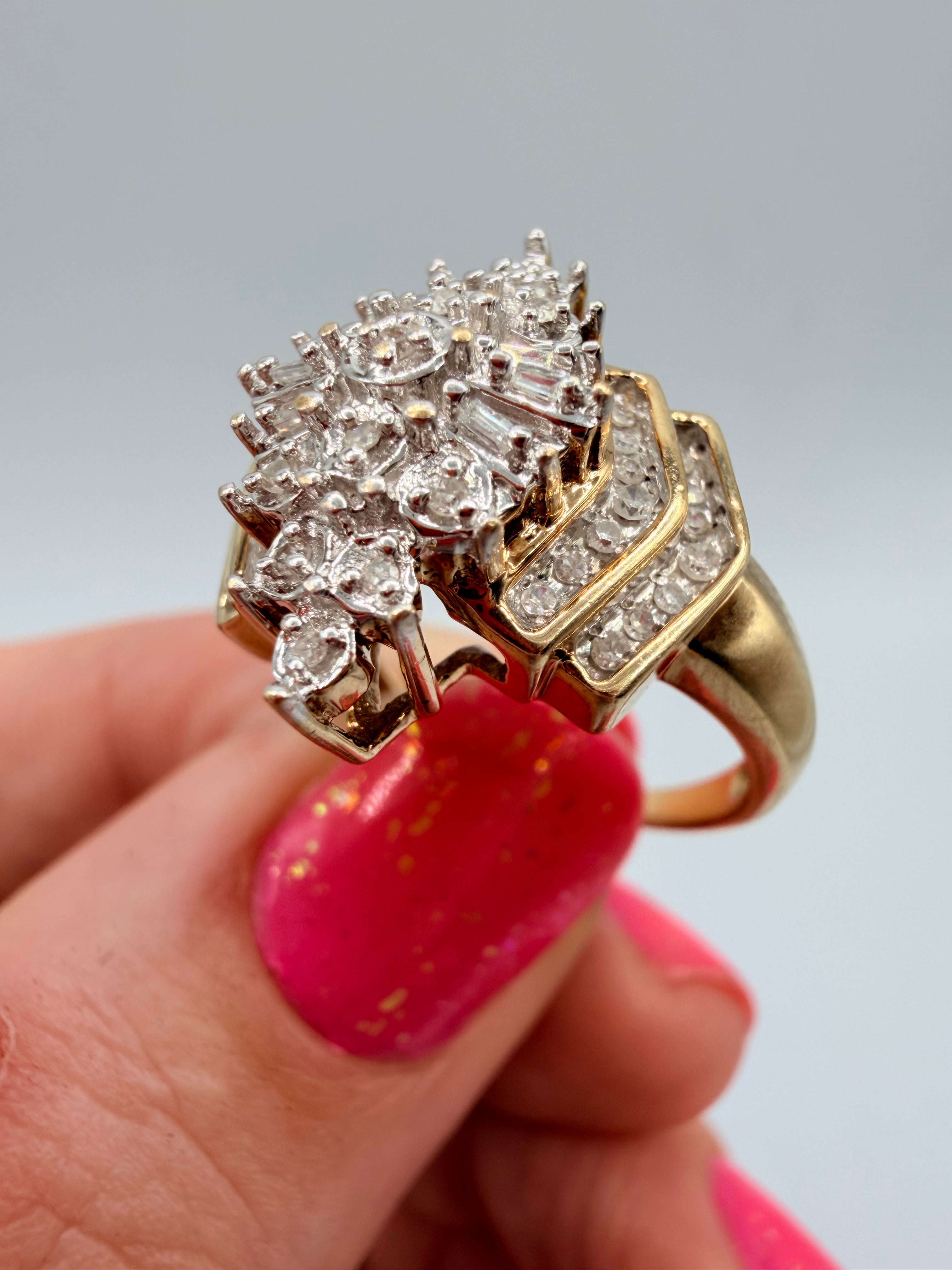 Solid 10K Yellow Gold Ring with Diamond Cluster Size 6.75