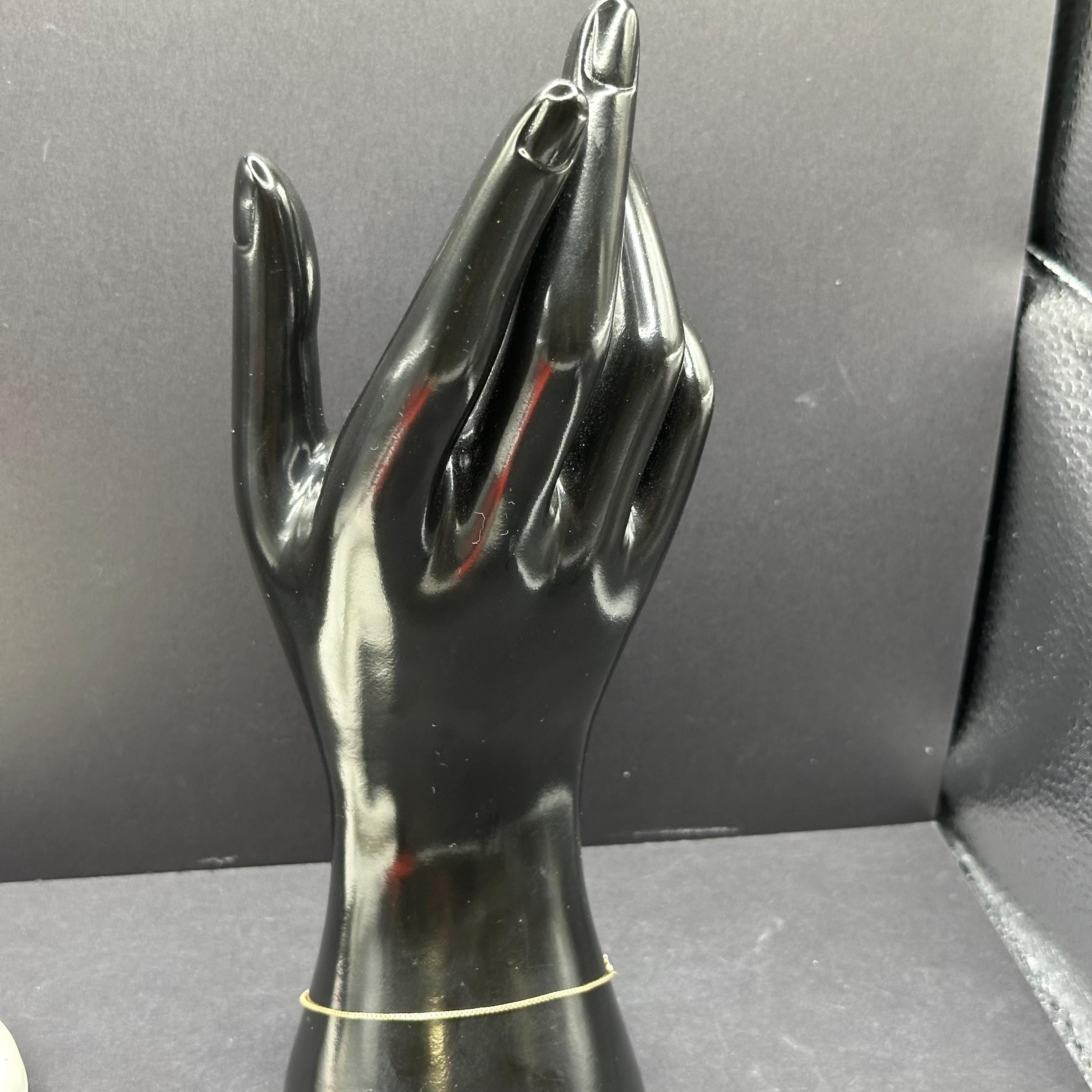 14K Gold Delicate Bracelet 7.5 Inches