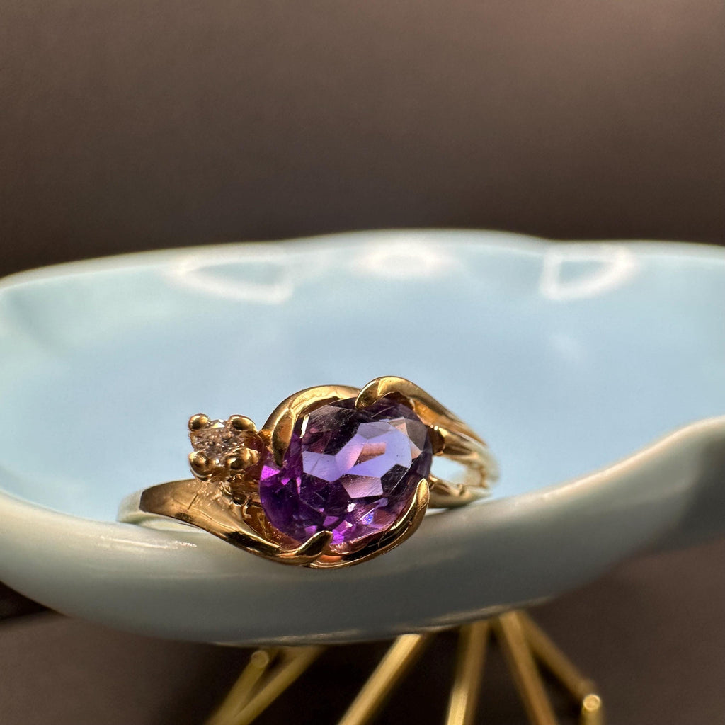 14K Gold Ring with Amethyst and Diamond Accent Size 6.25