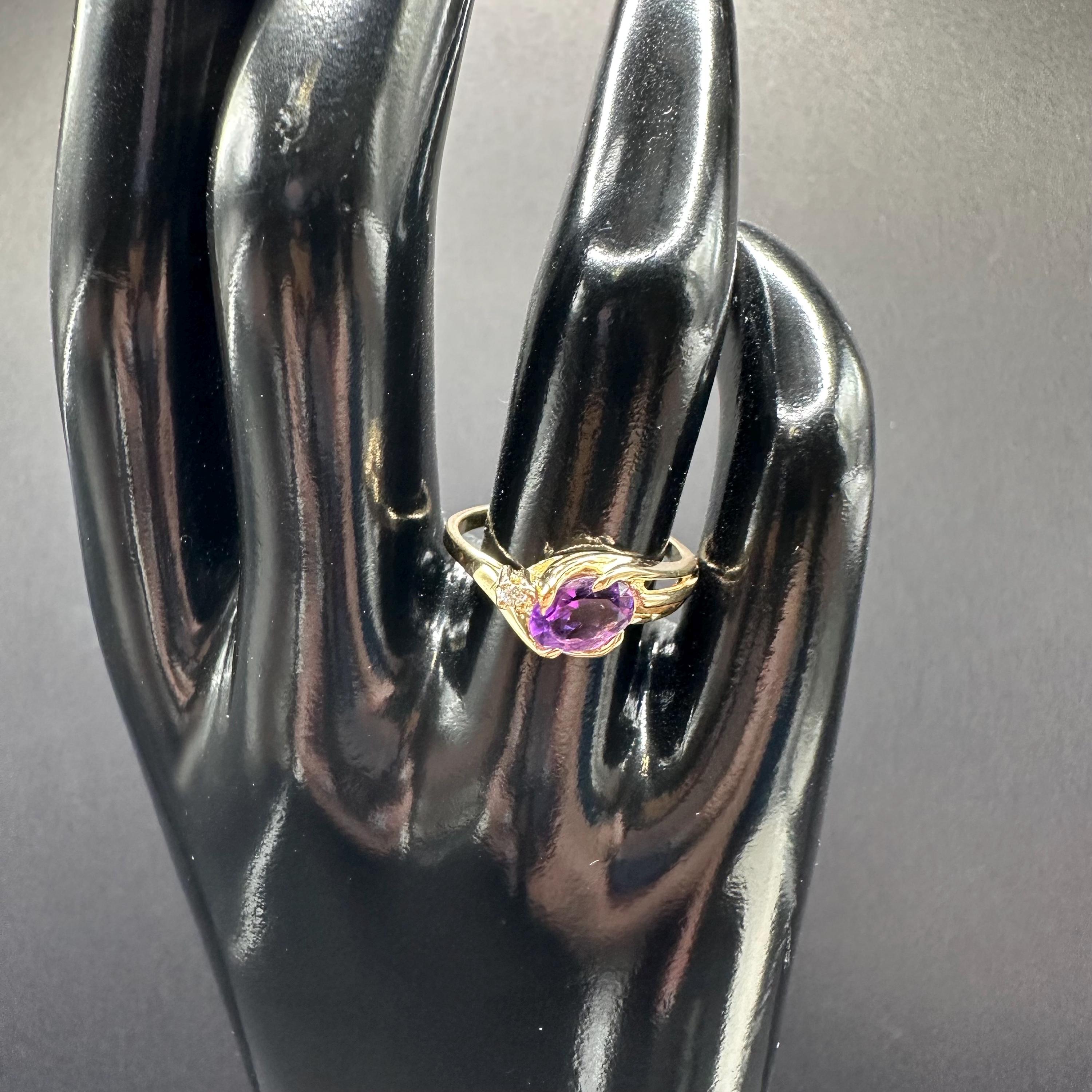 14K Gold Ring with Amethyst and Diamond Accent Size 6.25