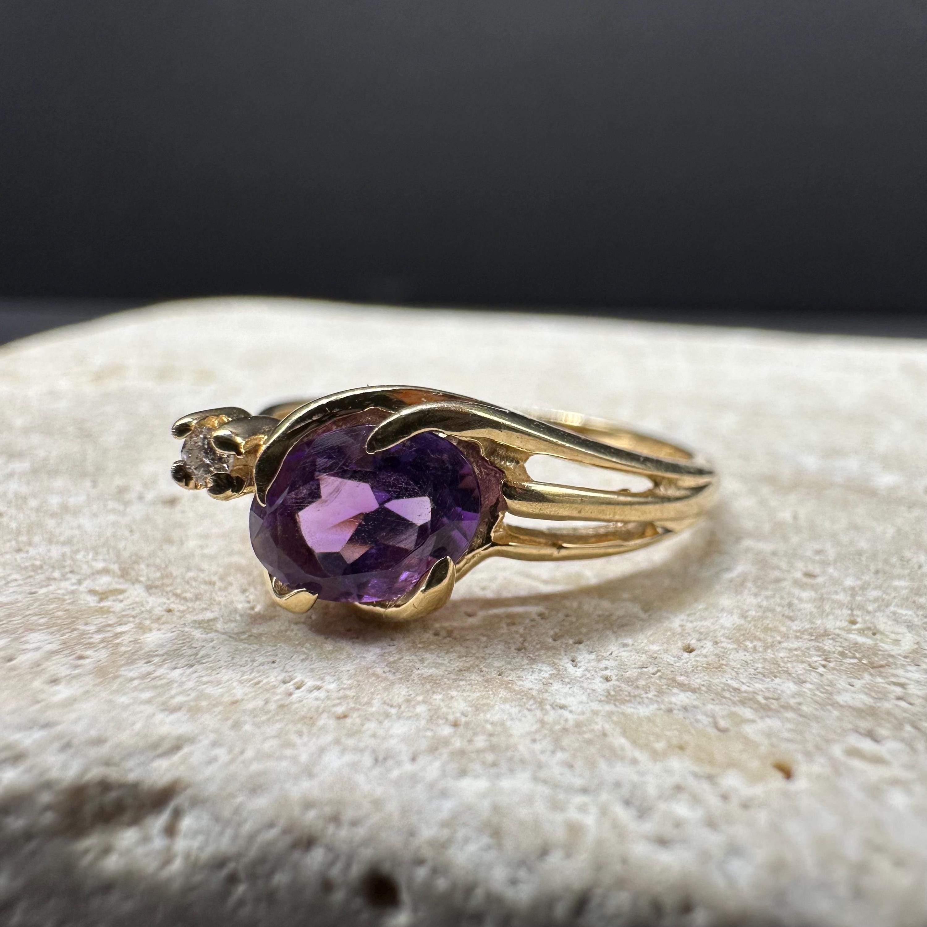14K Gold Ring with Amethyst and Diamond Accent Size 6.25