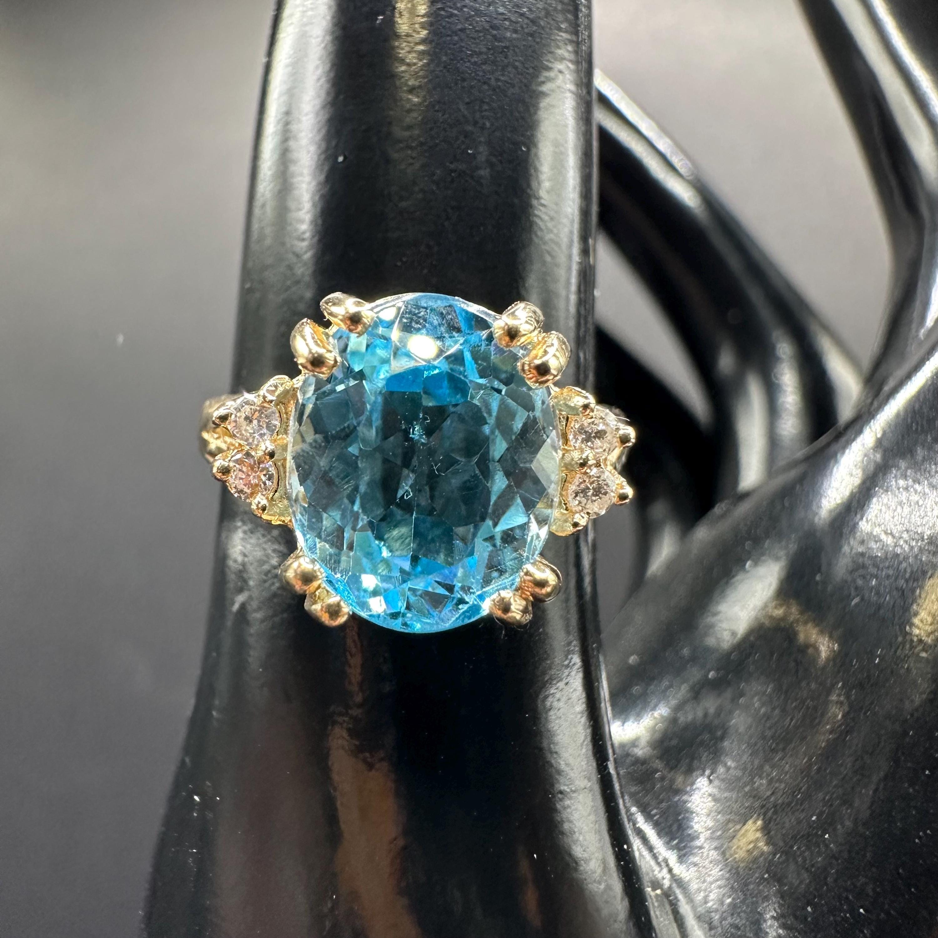 14K Gold Ring with Blue Topaz and Diamonds Size 7