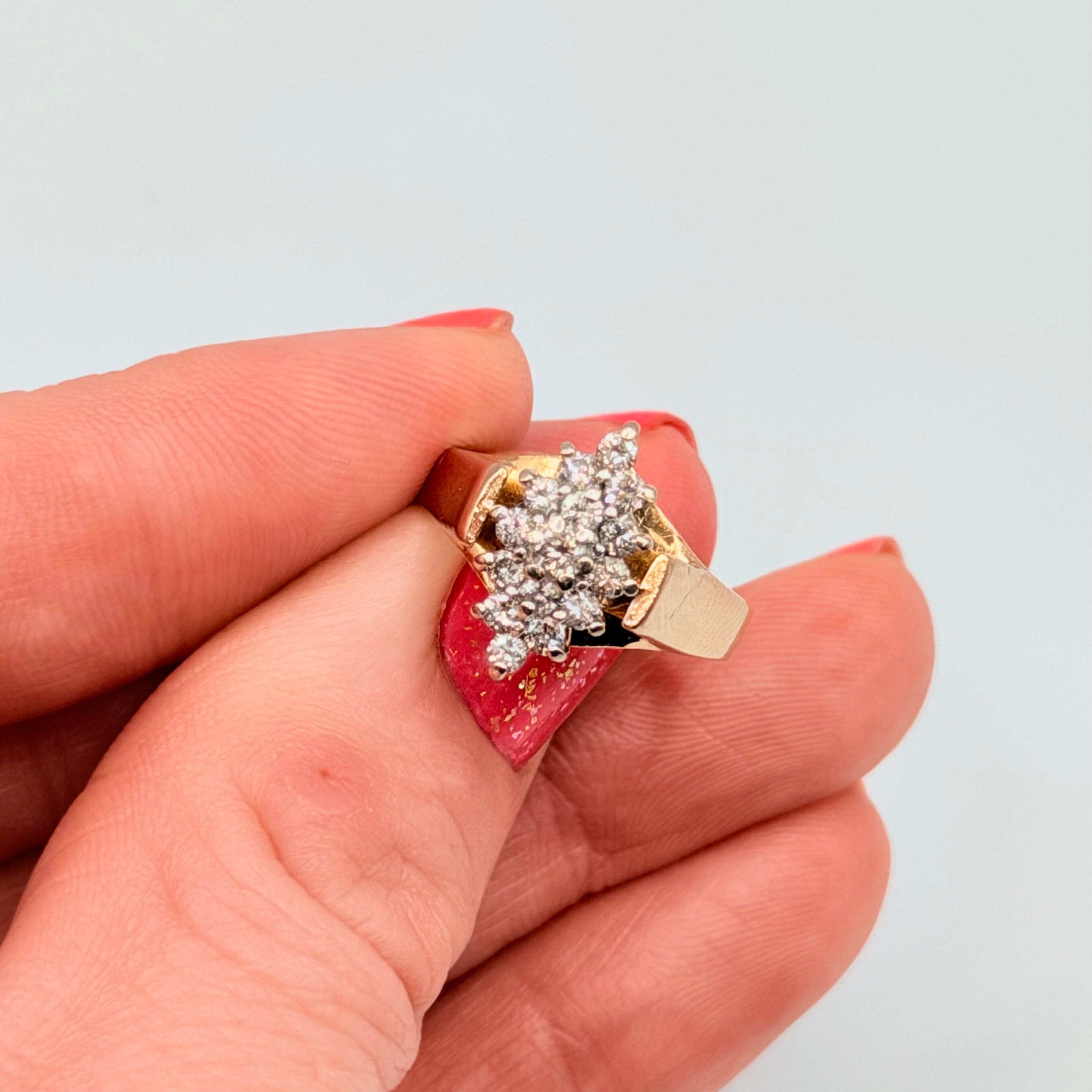 Magic Glo Solid 14KP Yellow Gold Ring with Diamond Cluster – Size 5.25