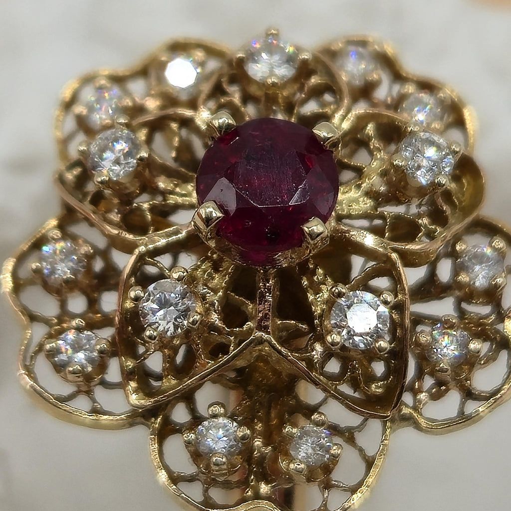 18K Gold Filigree Flower Ring with Ruby & Diamonds, Size 6.5