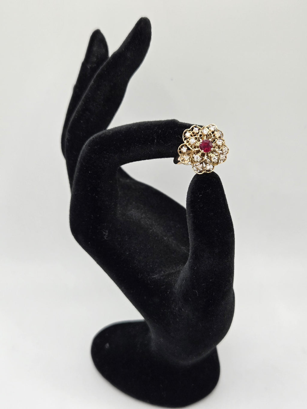 18K Gold Filigree Flower Ring with Ruby & Diamonds, Size 6.5