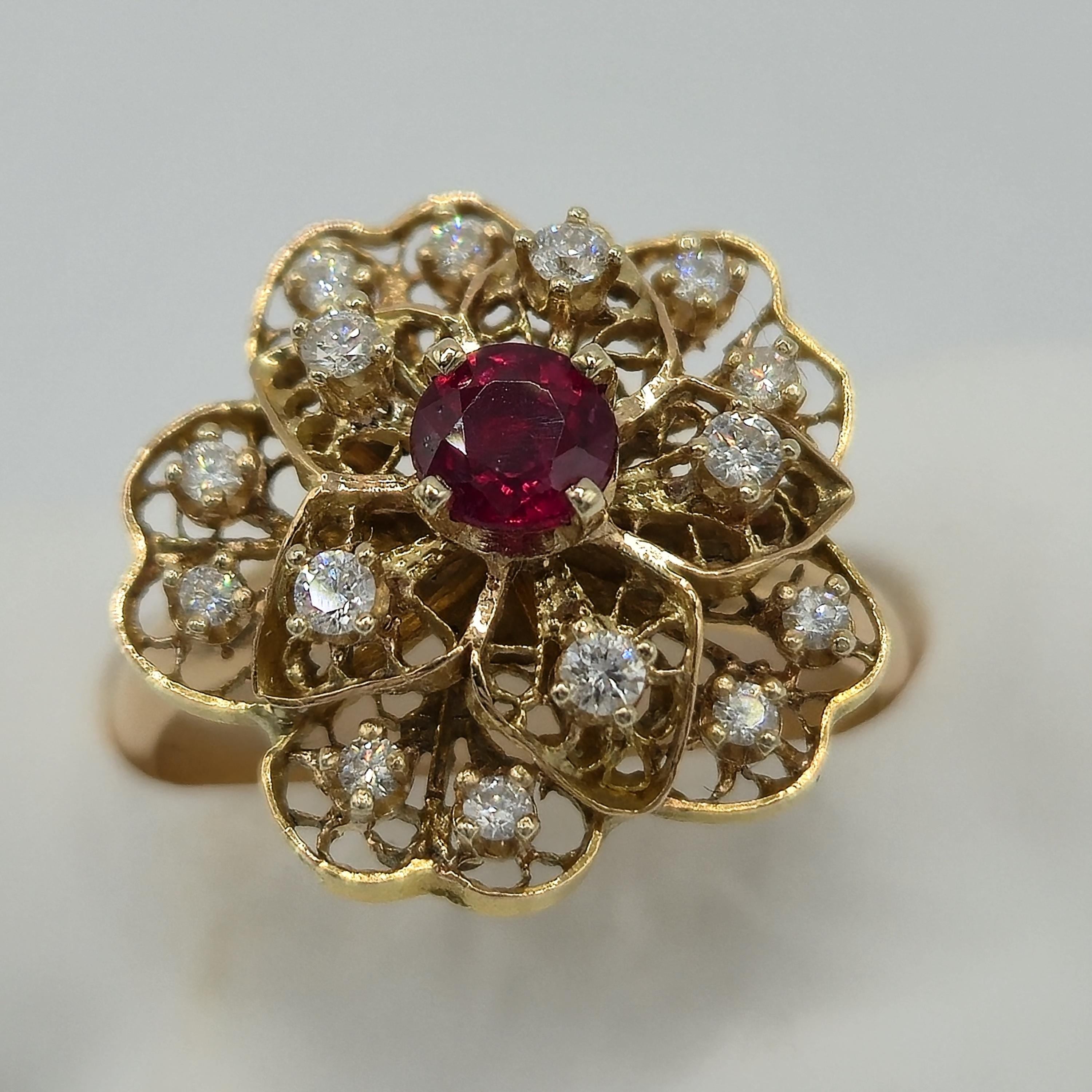 18K Gold Filigree Flower Ring with Ruby & Diamonds, Size 6.5