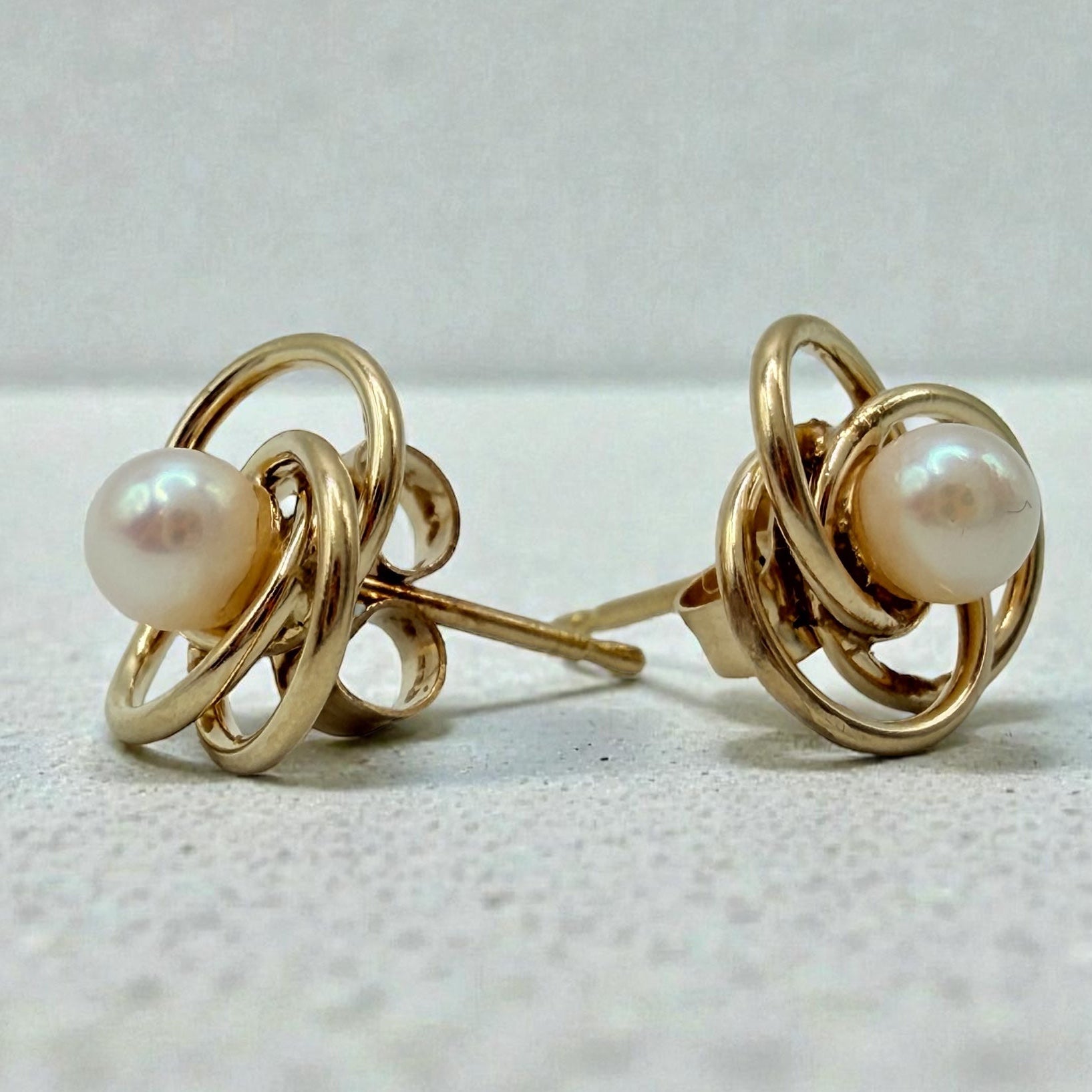 Solid 14K Yellow Gold Stud Earrings with Pearls