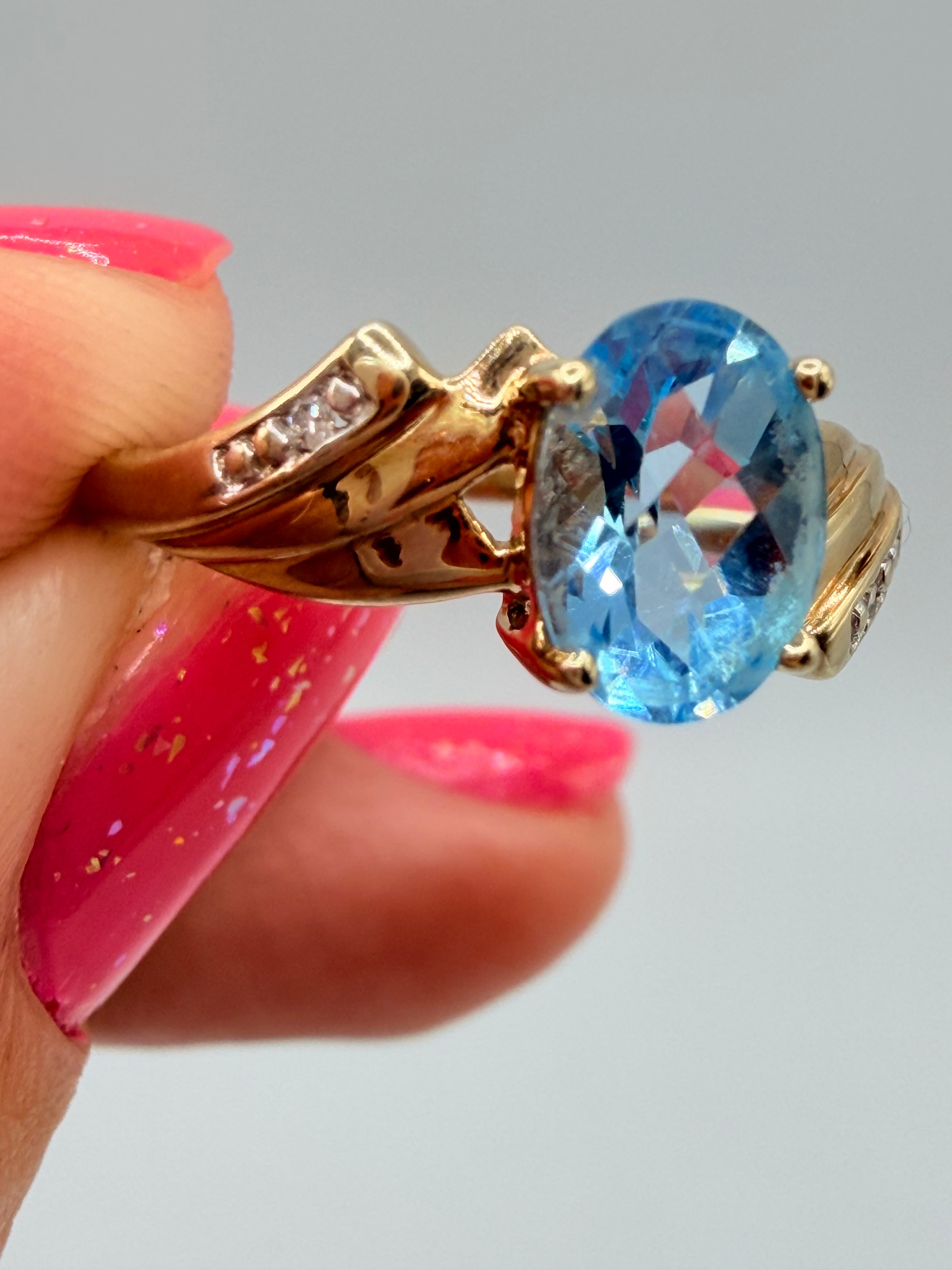 Solid 10K Yellow Gold Ring with Oval-Cut Blue Topaz & Diamond Accents Size 7