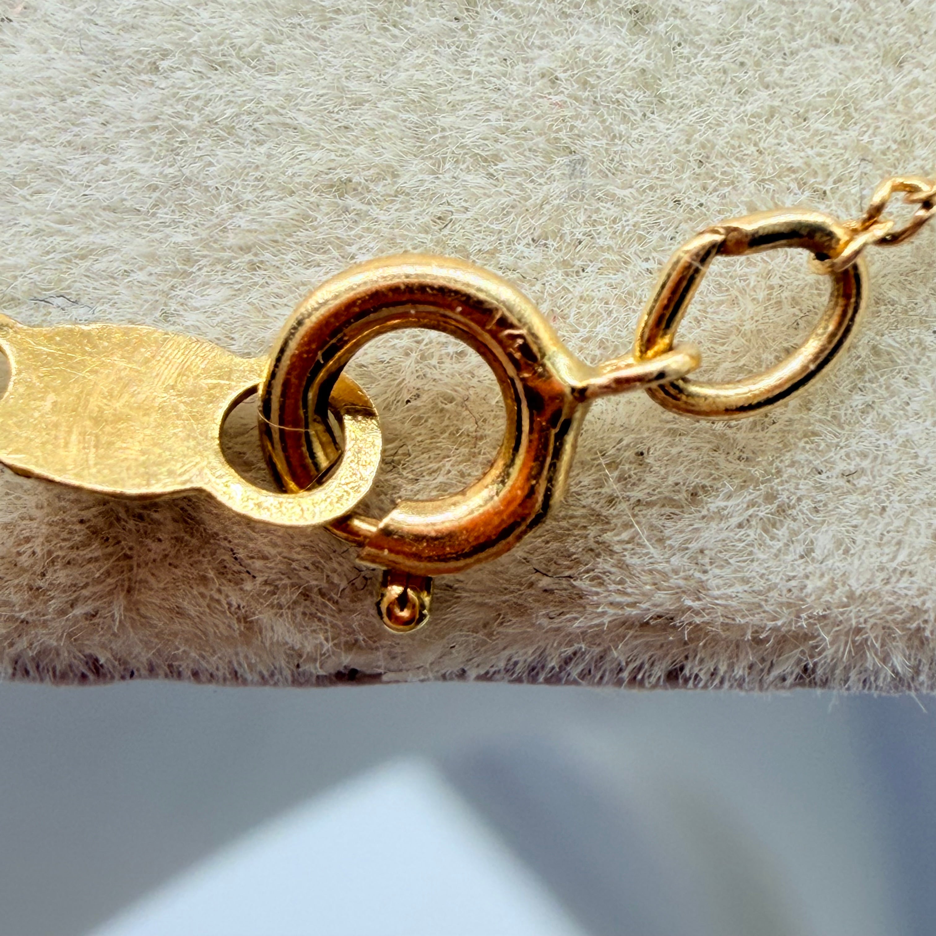 Solid 14K Yellow Gold Curb Chain Necklace 15 Inches