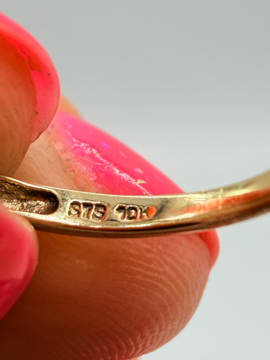 Solid 10K Yellow Gold Ring with Oval-Cut Blue Topaz & Diamond Accents Size 7