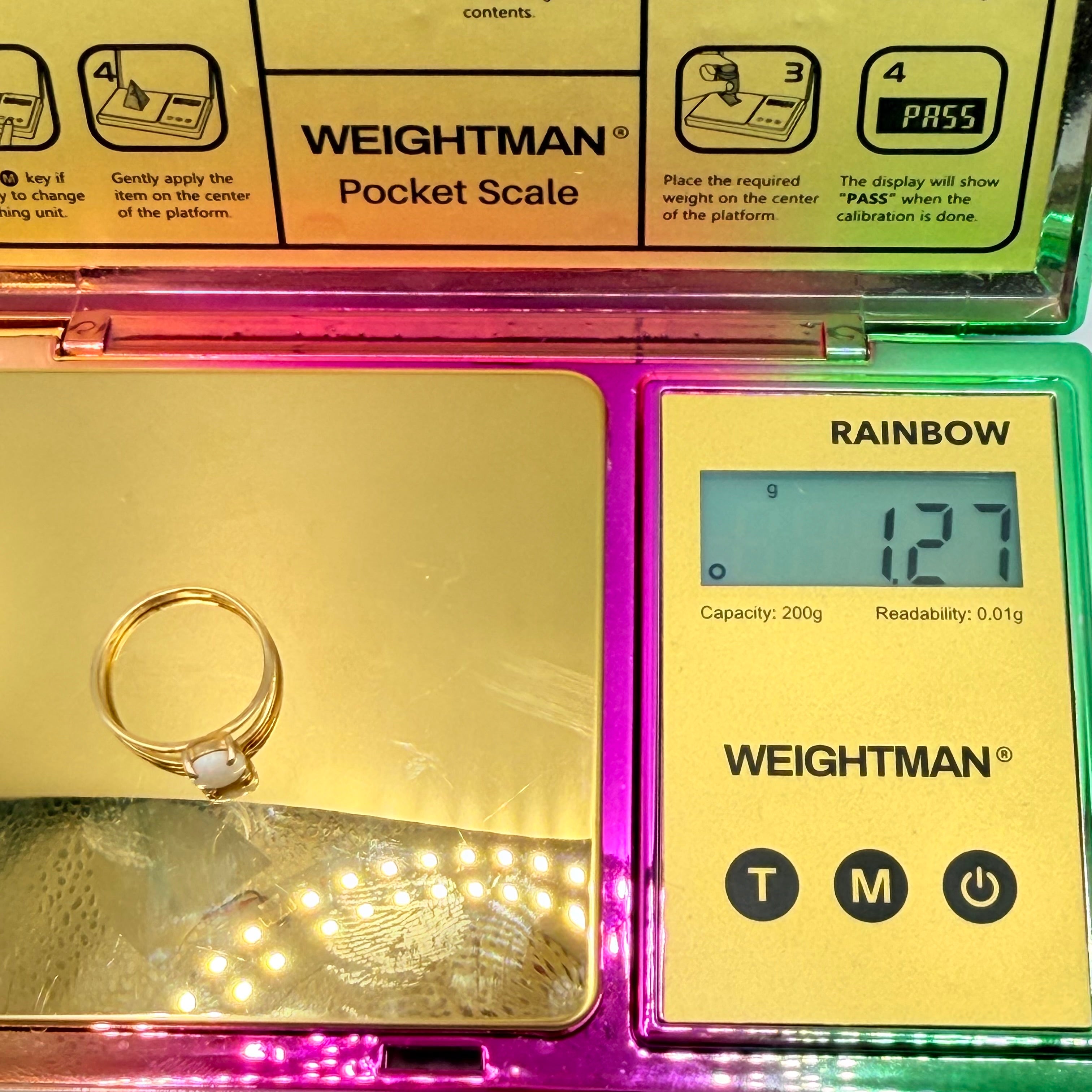 Solid 14K Yellow Gold Ring with Oval Cut Opal Size 5.75