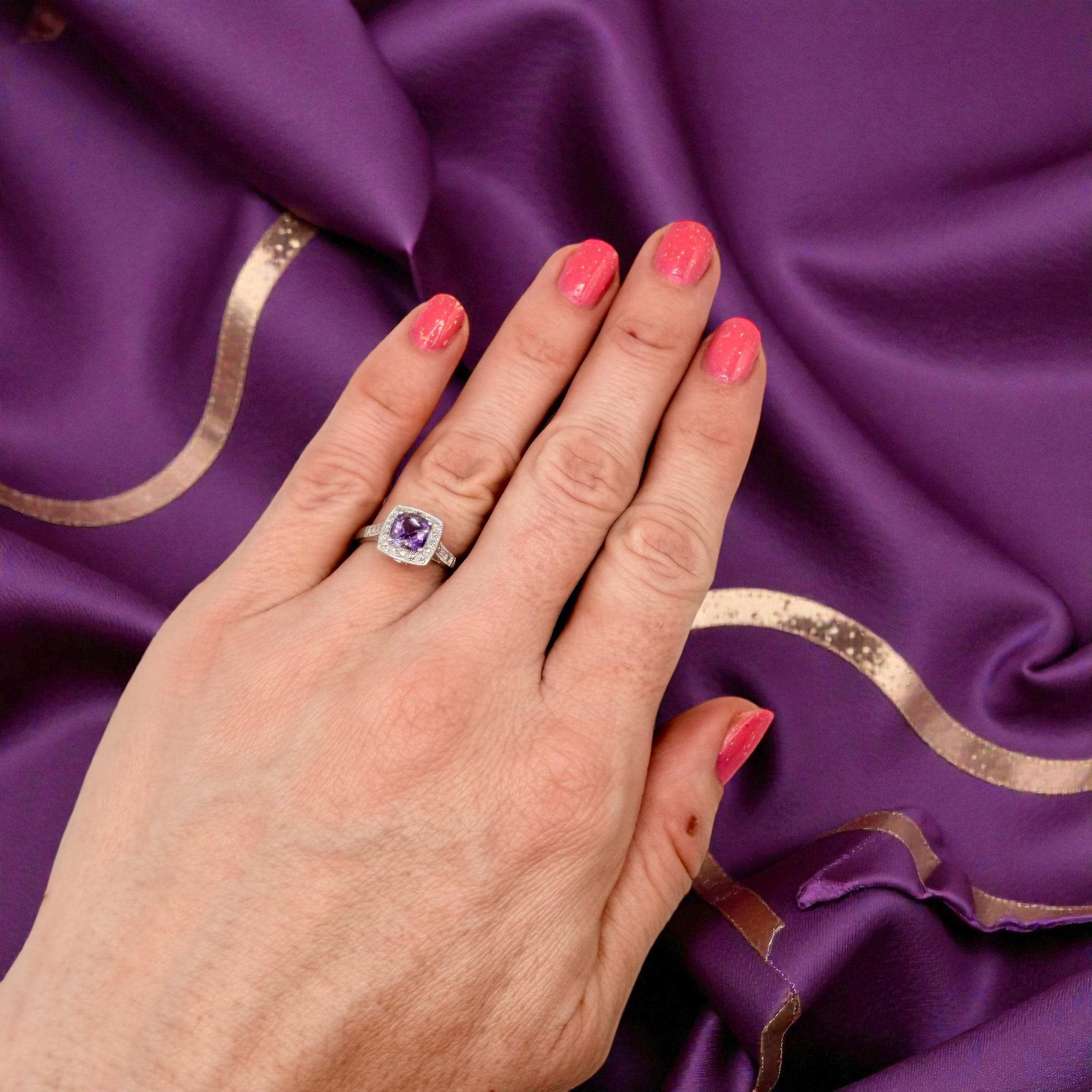 Solid 10K White Gold Ring with Cushion Cut Amethyst Ring Size 7