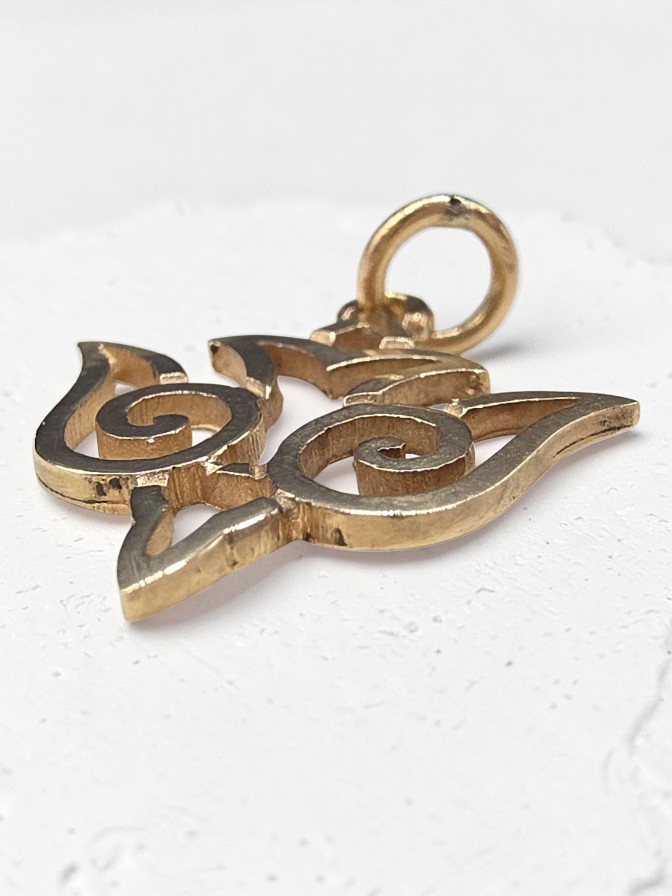 James Avery Solid 14K Yellow Gold Open Scroll Descending Dove Charm Pendant