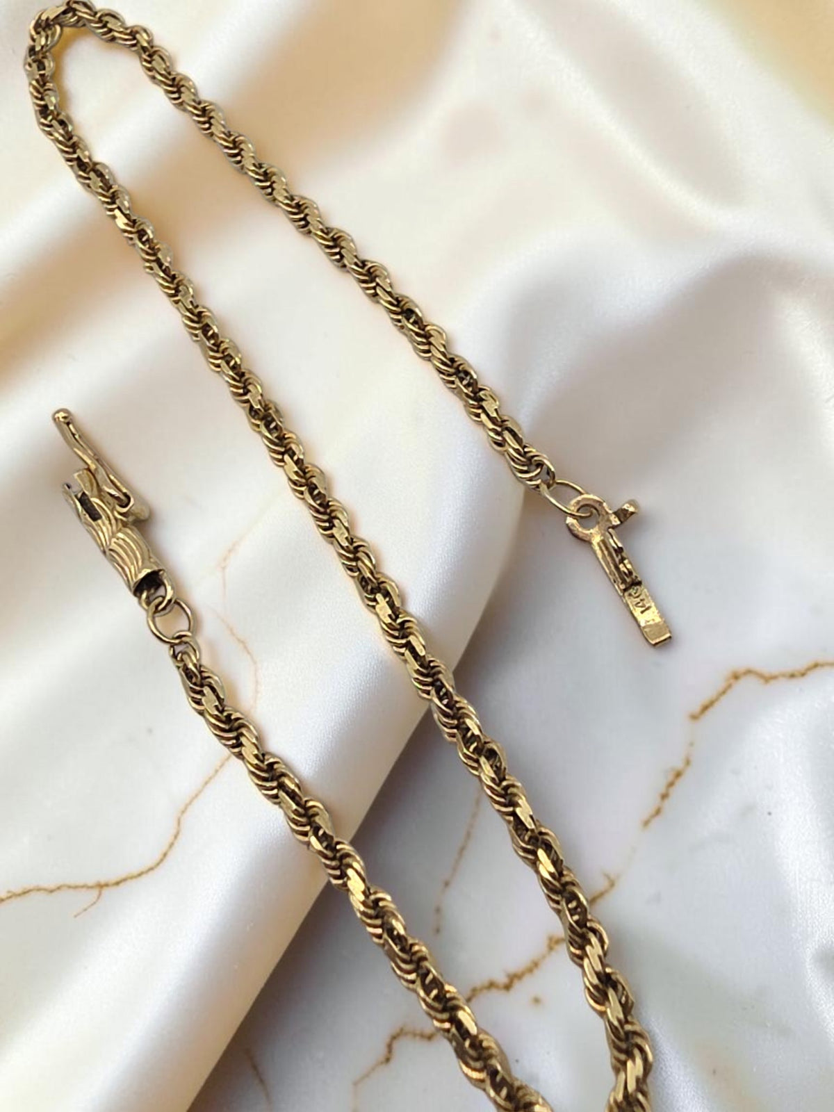 Vintage OroAmerica Solid 14K Yellow Gold Twisted Rope Chain Bracelet - 7.5 Inch