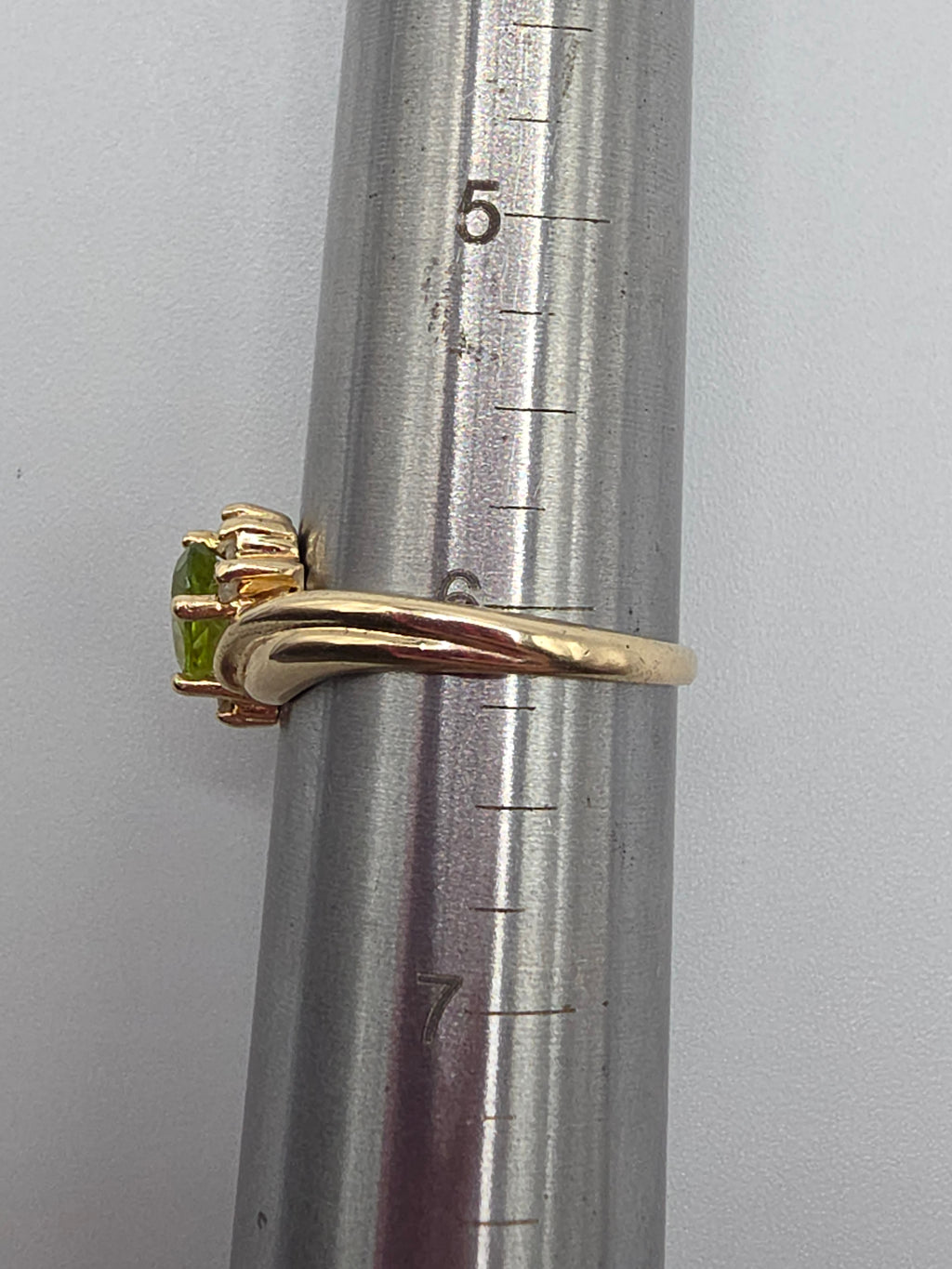 Solid 14K Yellow Gold Oval Cut Green Peridot Ring with Diamond Accents - Size 6