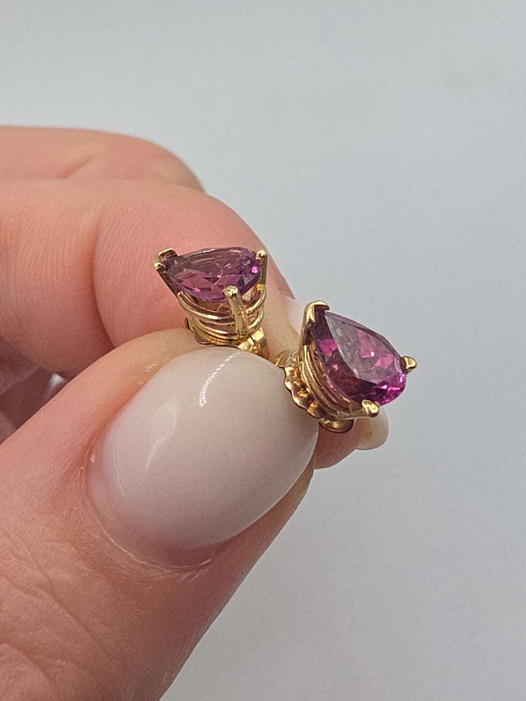 Solid 14K Yellow Gold Pear Cut Natural Raspberry Rhodolite Garnet Stud Earrings