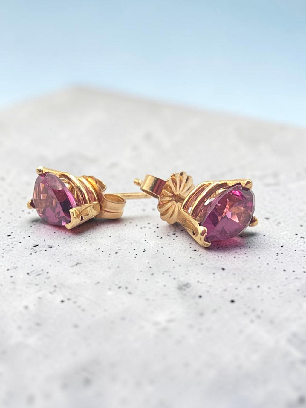 Solid 14K Yellow Gold Pear Cut Natural Raspberry Rhodolite Garnet Stud Earrings