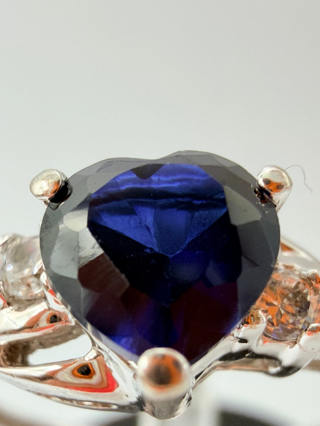 Solid 10K White Gold Ring with Heart Cut Blue Sapphire & CZ Accents - Size 6.5