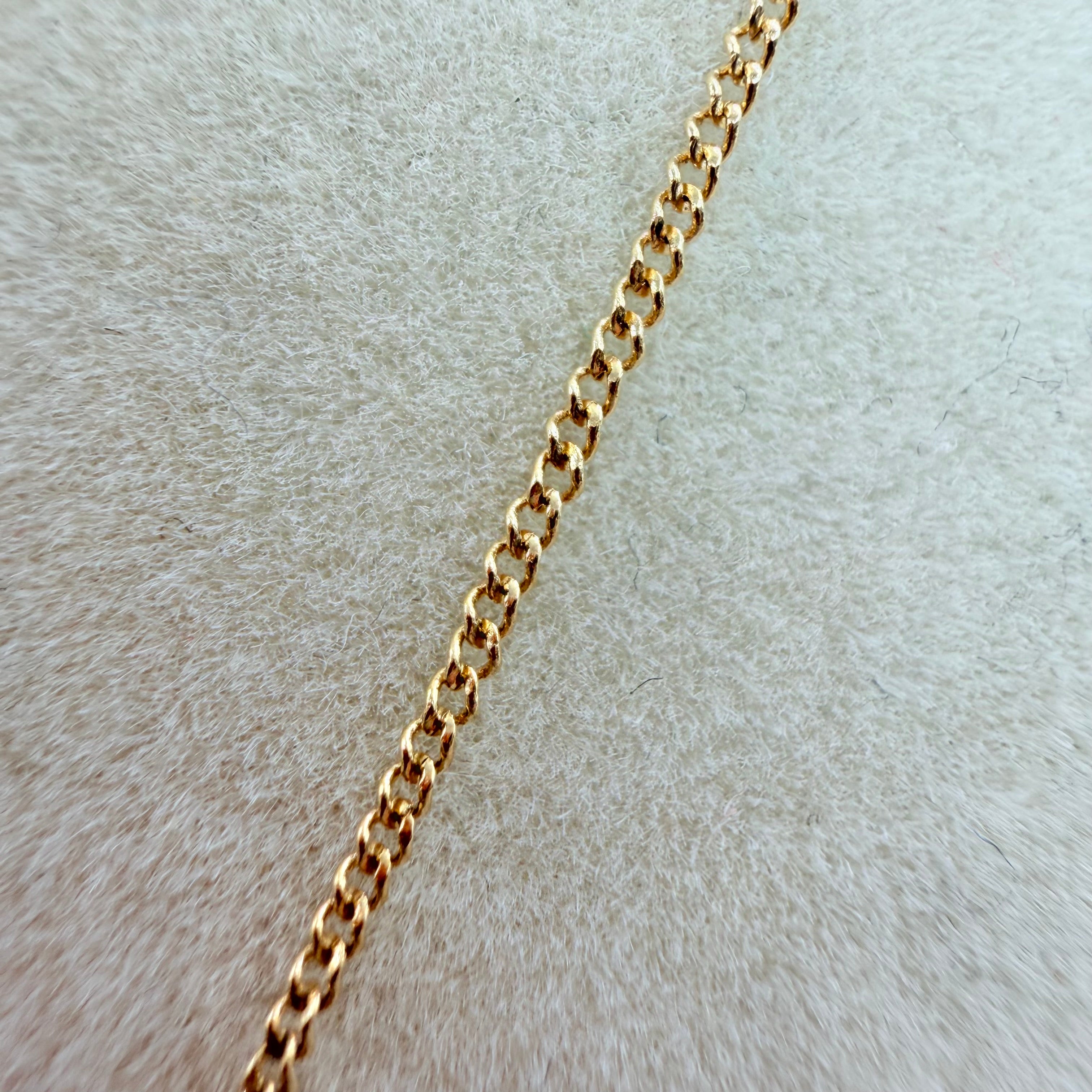 Solid 14K Yellow Gold Curb Chain Necklace 15 Inches
