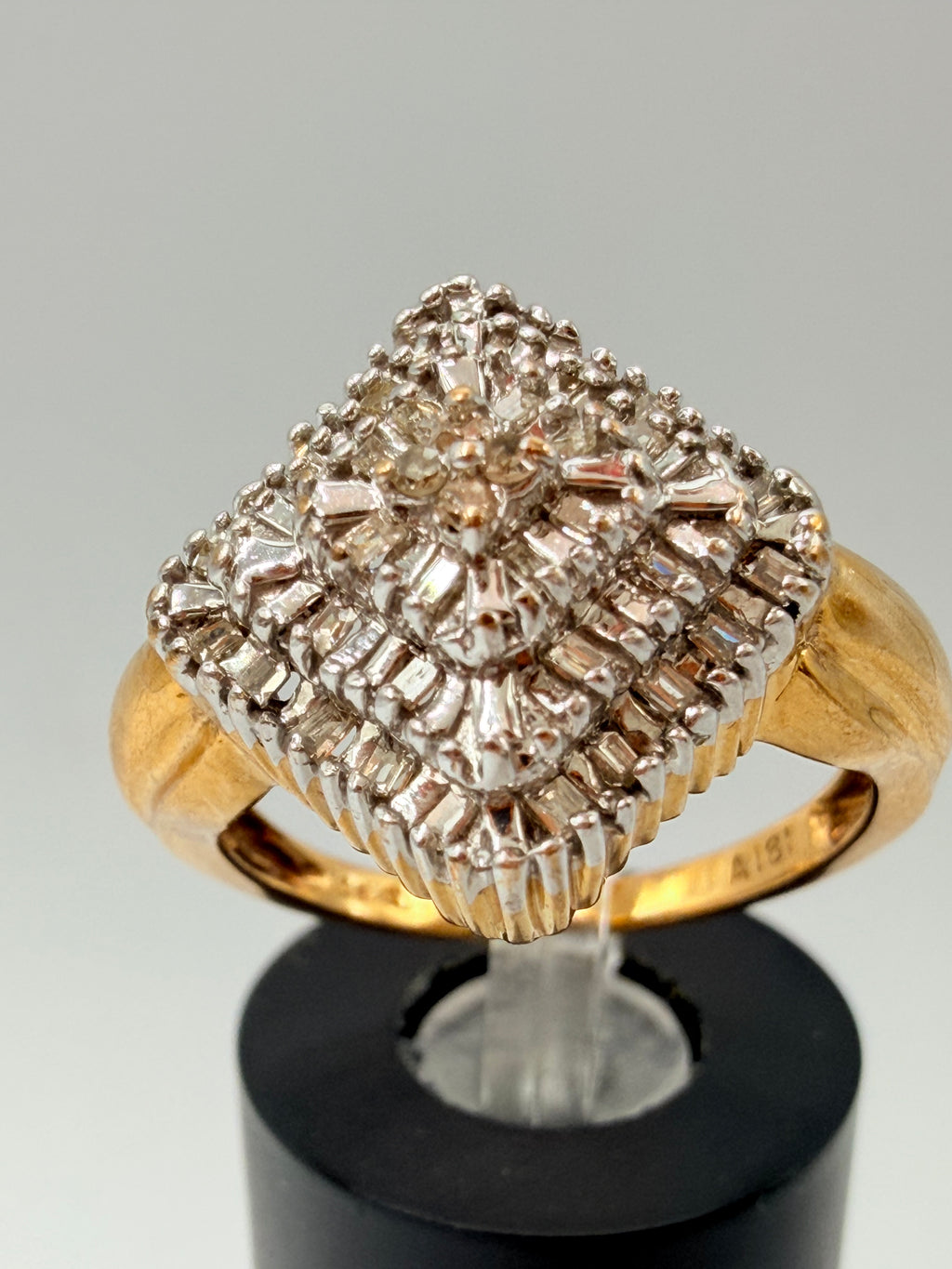 Solid 10K Yellow Gold Ring with Diamonds – Size 7