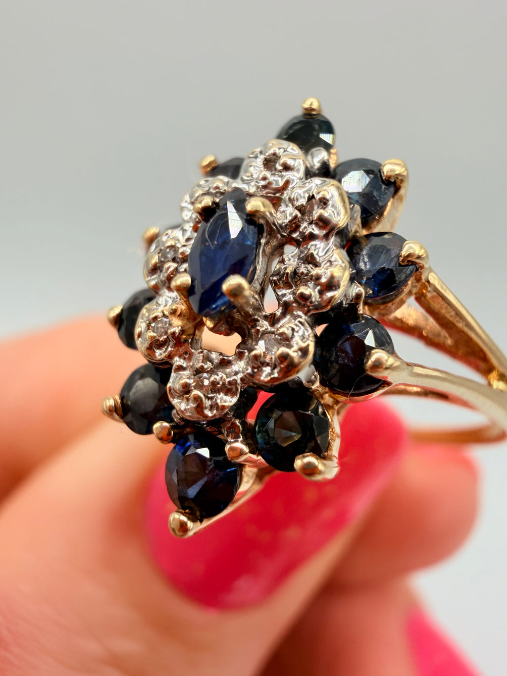 JED Solid 10K Yellow Gold Ring with Blue Sapphires & Diamonds – Size 6.5