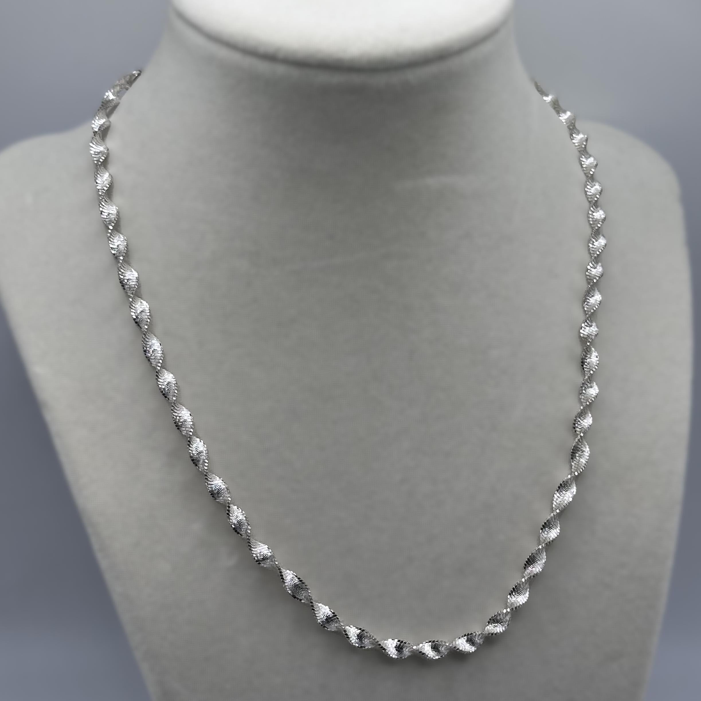 925 Sterling Silver Twisted Herringbone Necklace Made in ITALY– 18 Inch
