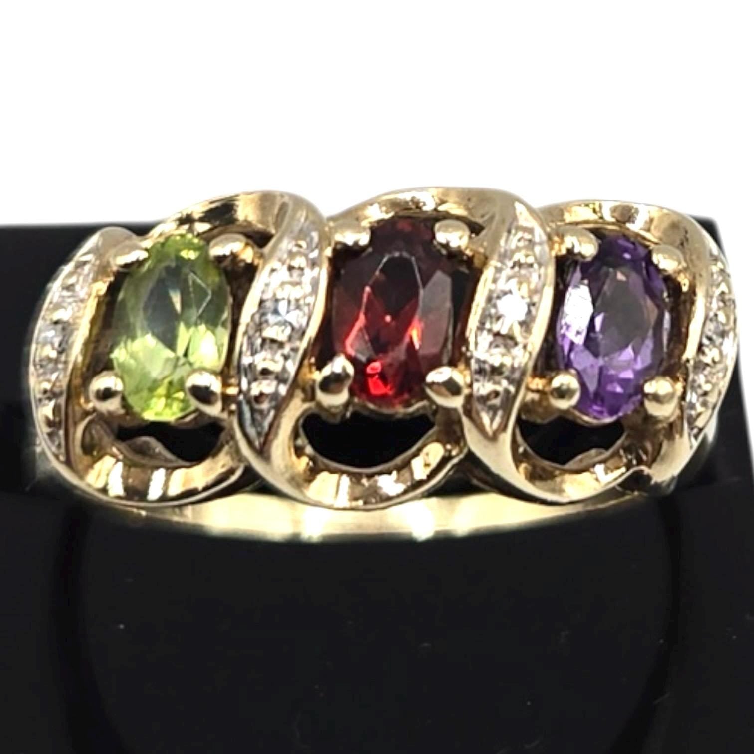 9K Solid Gold Peridot Garnet Amethyst with Diamonds Vintage Ring Size 7.5