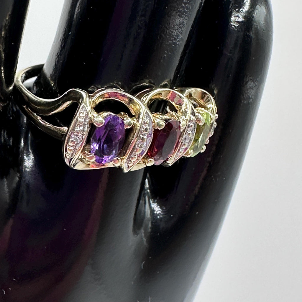 9K Solid Gold Peridot Garnet Amethyst with Diamonds Vintage Ring Size 7.5