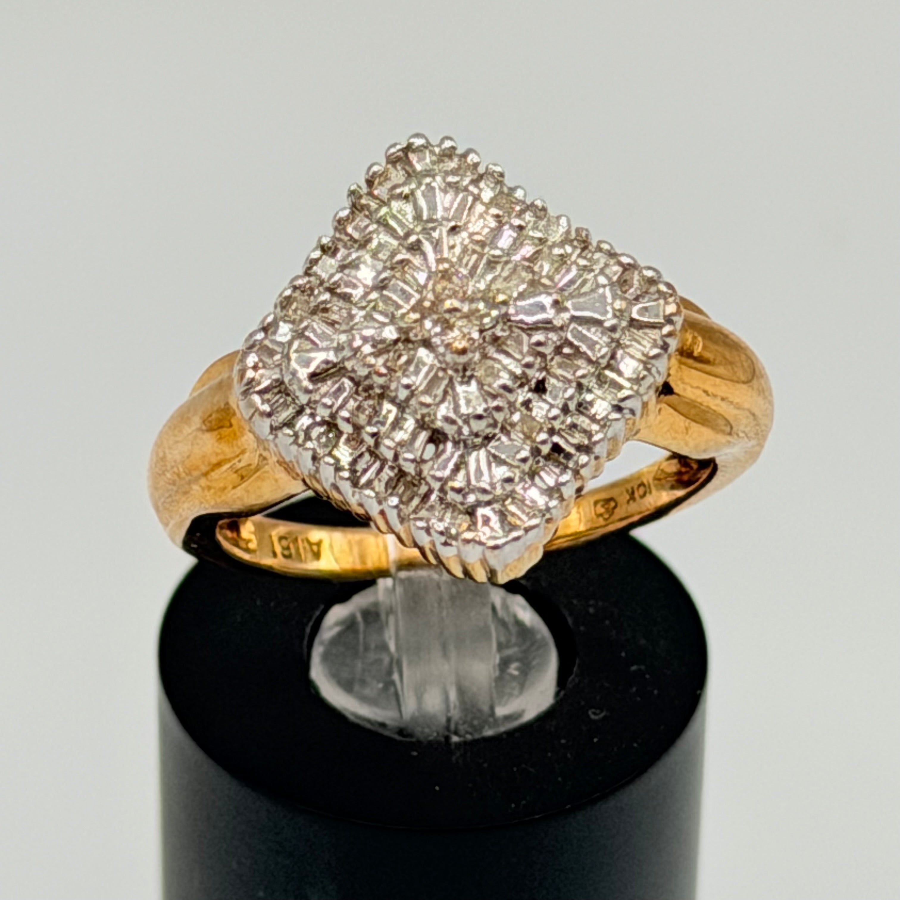 Solid 10K Yellow Gold Ring with Diamonds – Size 7