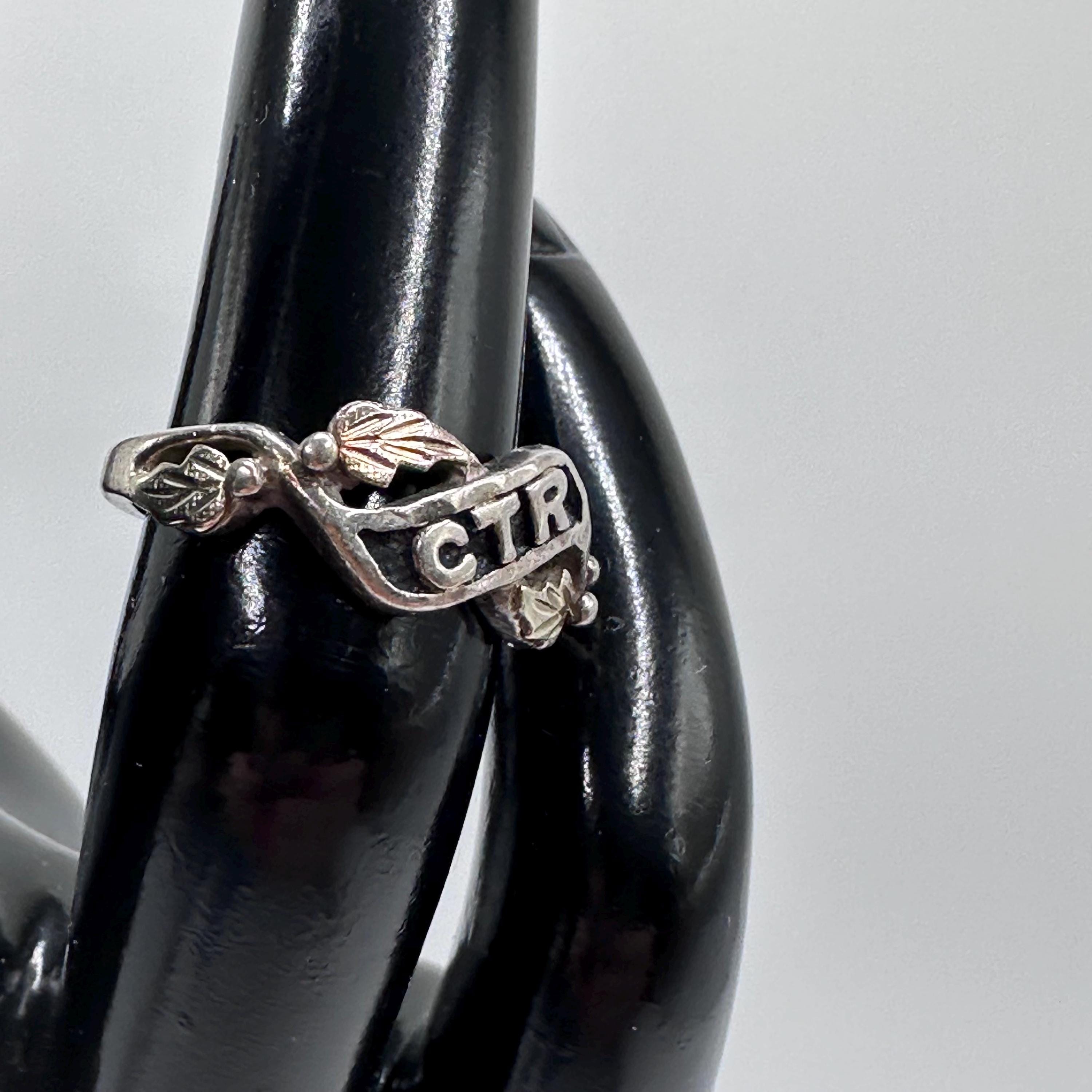 Black Hills Gold CTR 925 Sterling Silver Ring with 12K Gold Leaves, Size 3.75