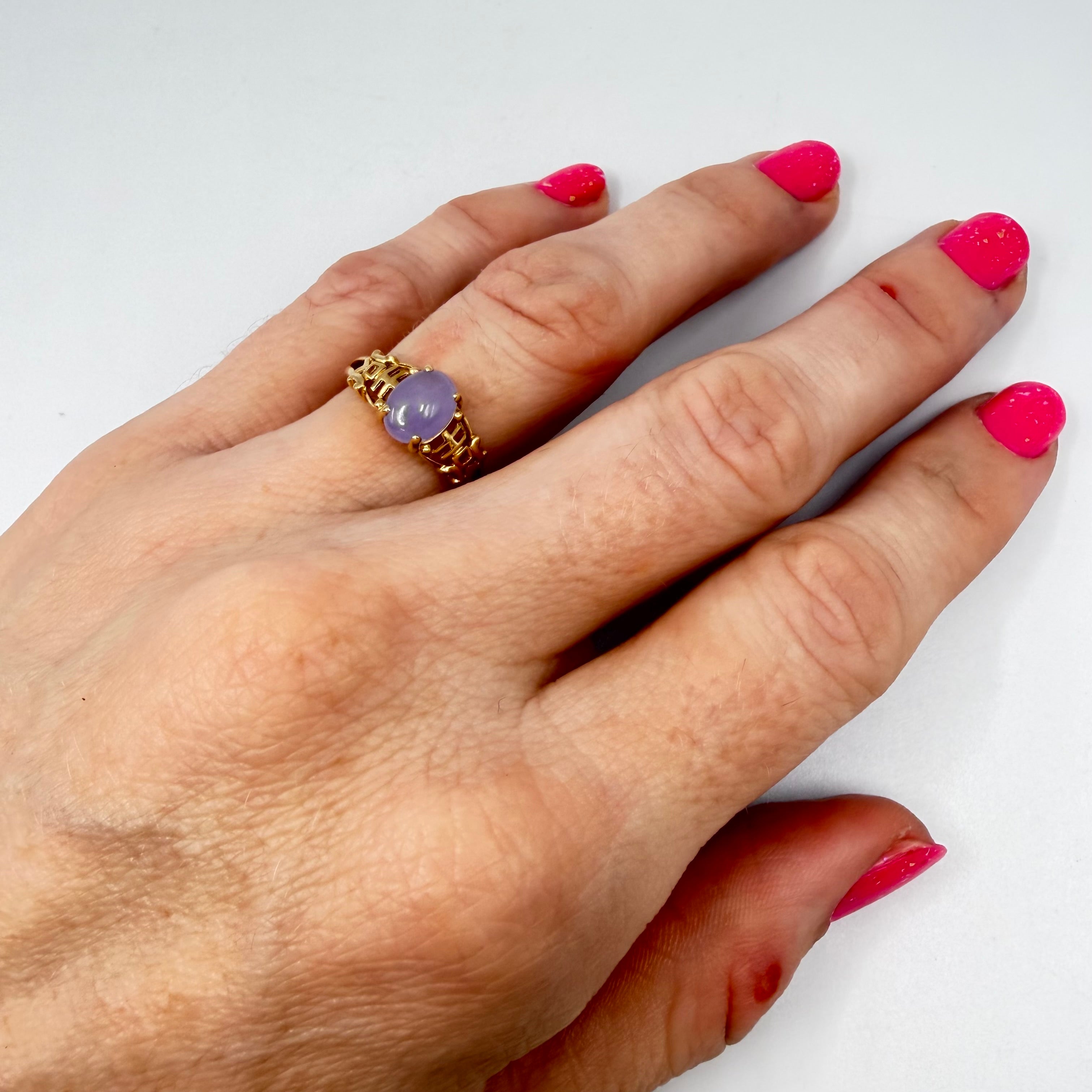 Solid 14k Yellow Gold Ring with Purple Jade – Size 6