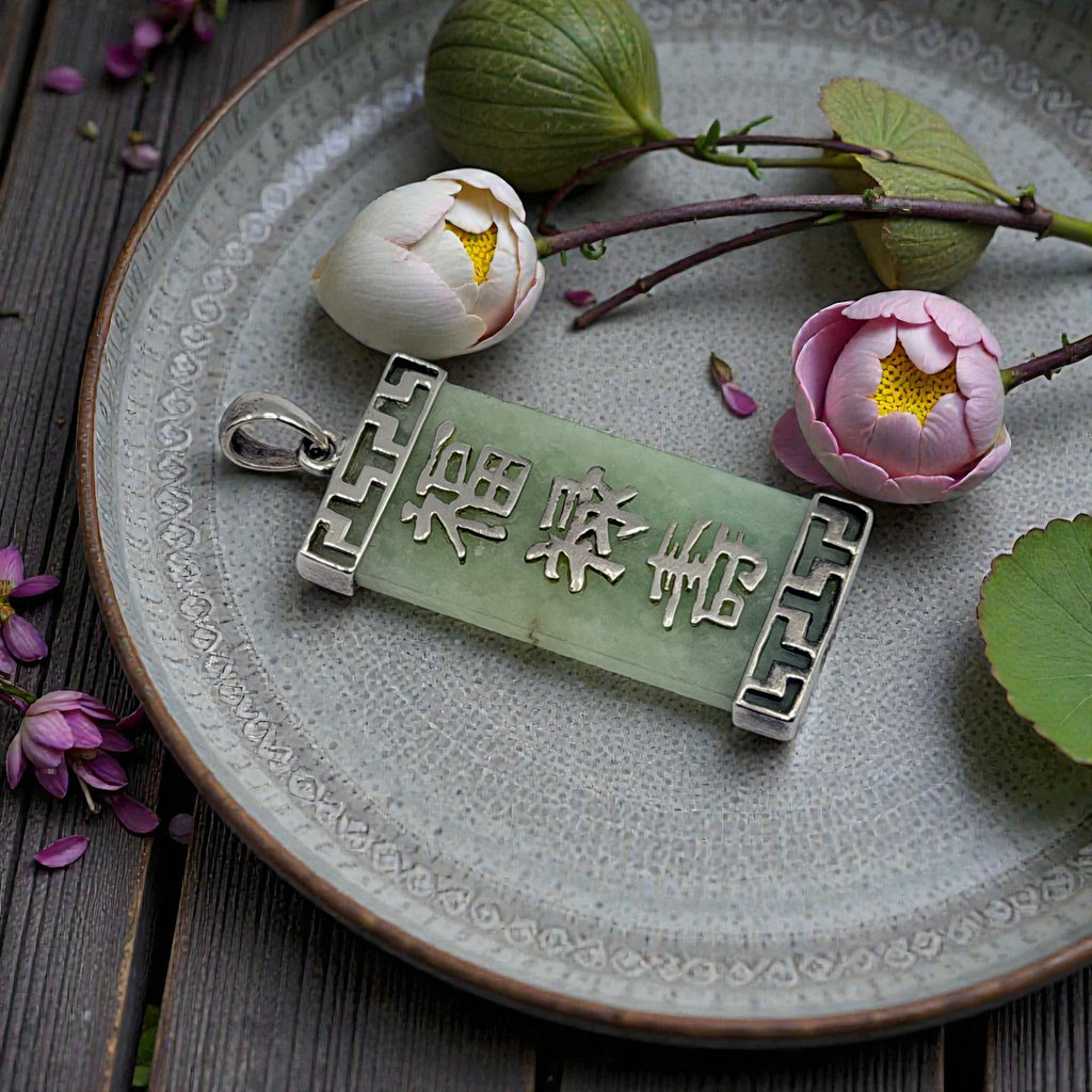 925 Sterling Silver Asian Necklace Pendant with Green Jade