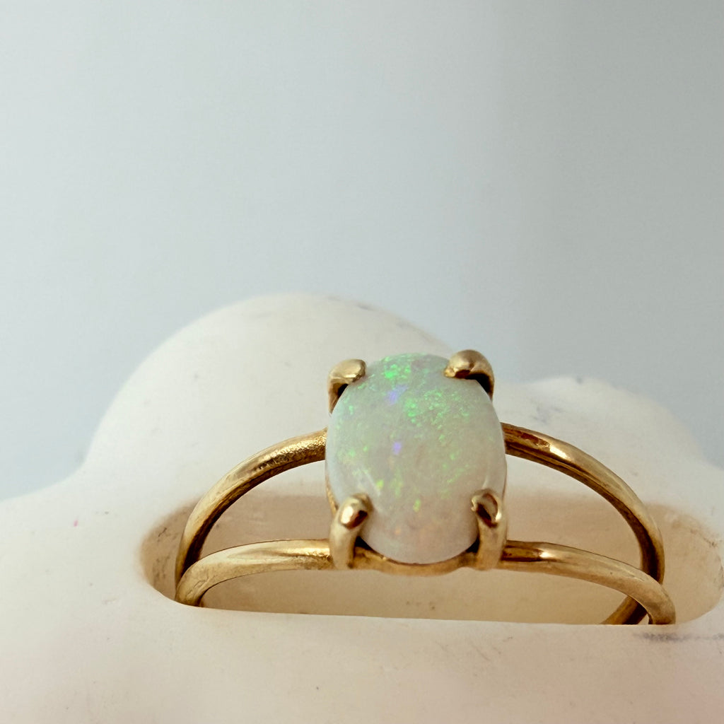 Solid 14K Yellow Gold Ring with Oval Cut Opal Size 5.75