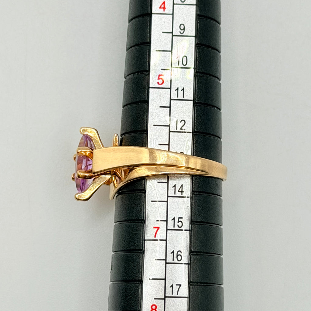 Helzberg Solid 14K Yellow Gold Ring with Marquise-Cut Amethyst – Size 6