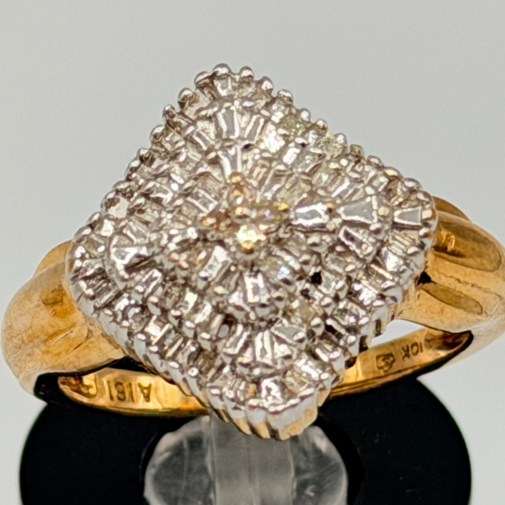 Solid 10K Yellow Gold Ring with Diamonds – Size 7
