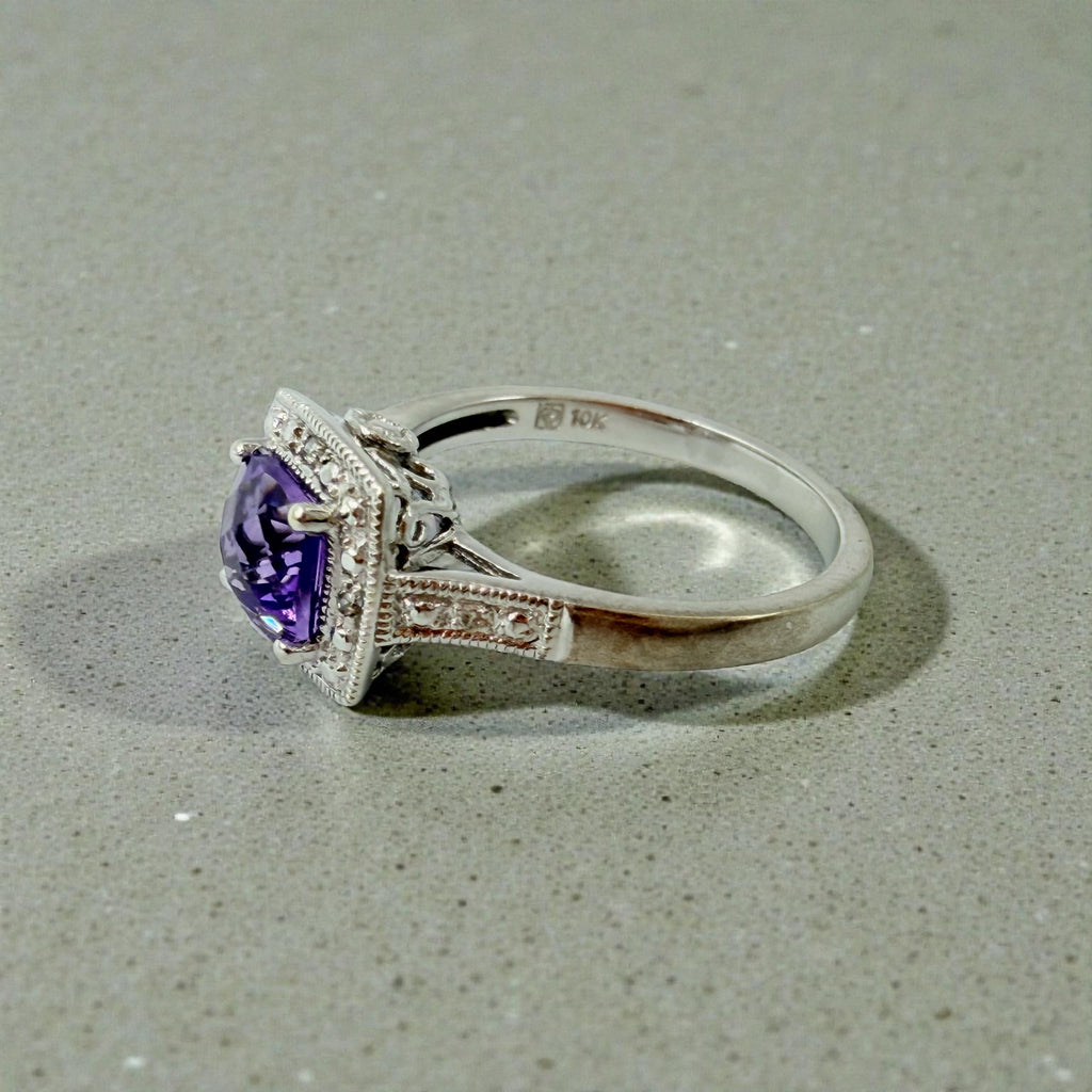 Solid 10K White Gold Ring with Cushion Cut Amethyst Ring Size 7