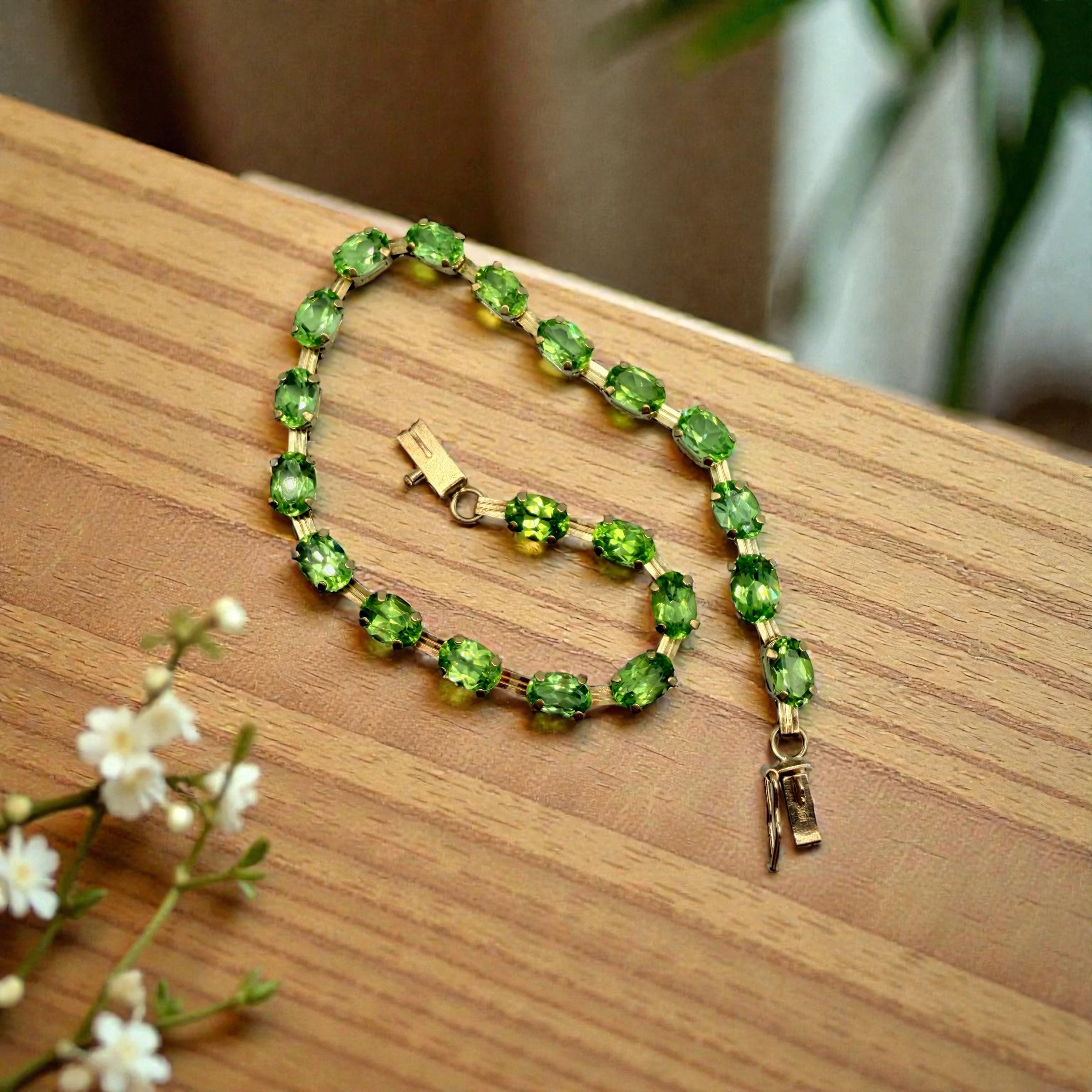 Solid 10K Yellow Gold Bracelet with Oval Cut Lab-Created Peridot 7.5 Inches
