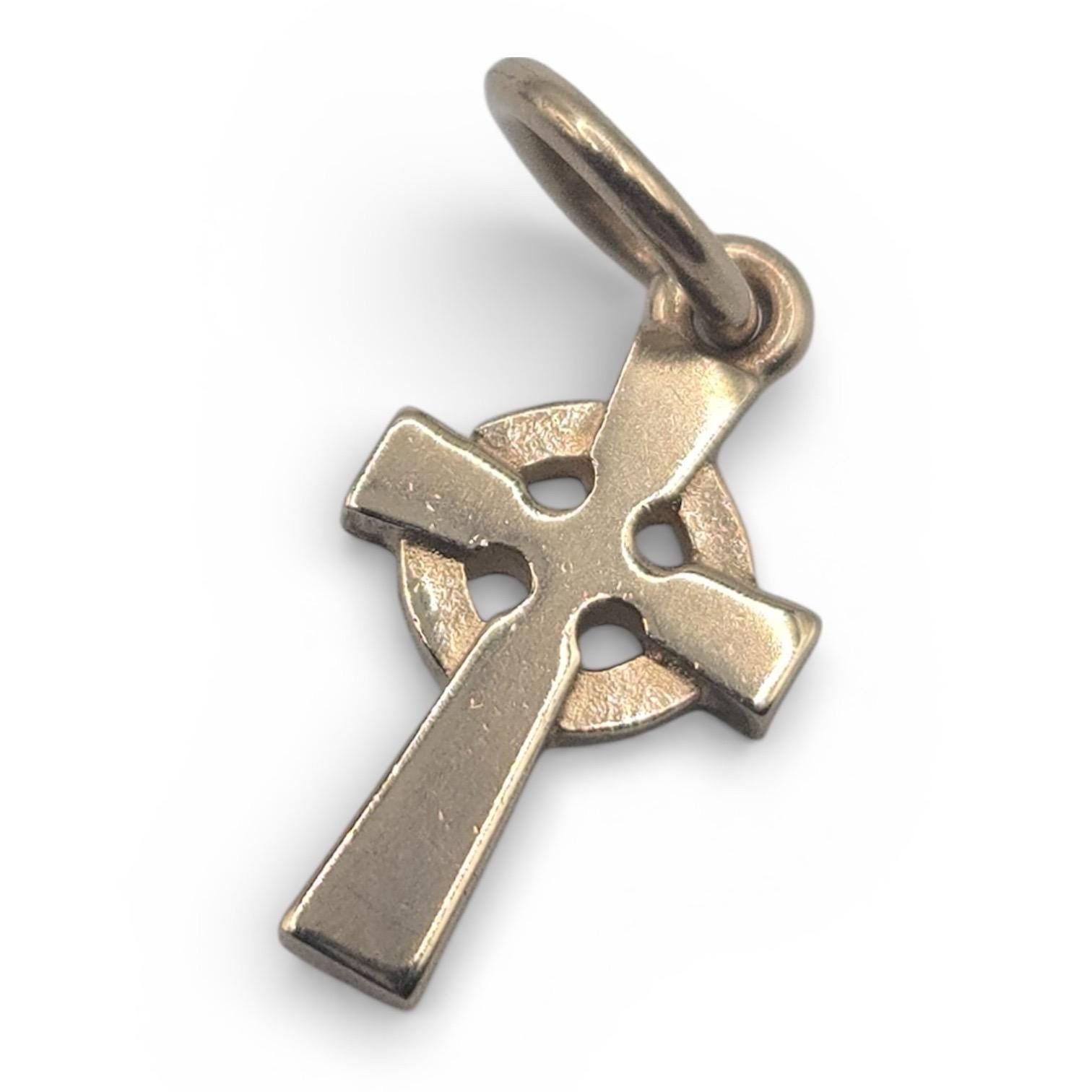 James Avery 14K Solid Gold Celtic Cross Pendant, Retired Uncut Loop, Vintage Faith Charm