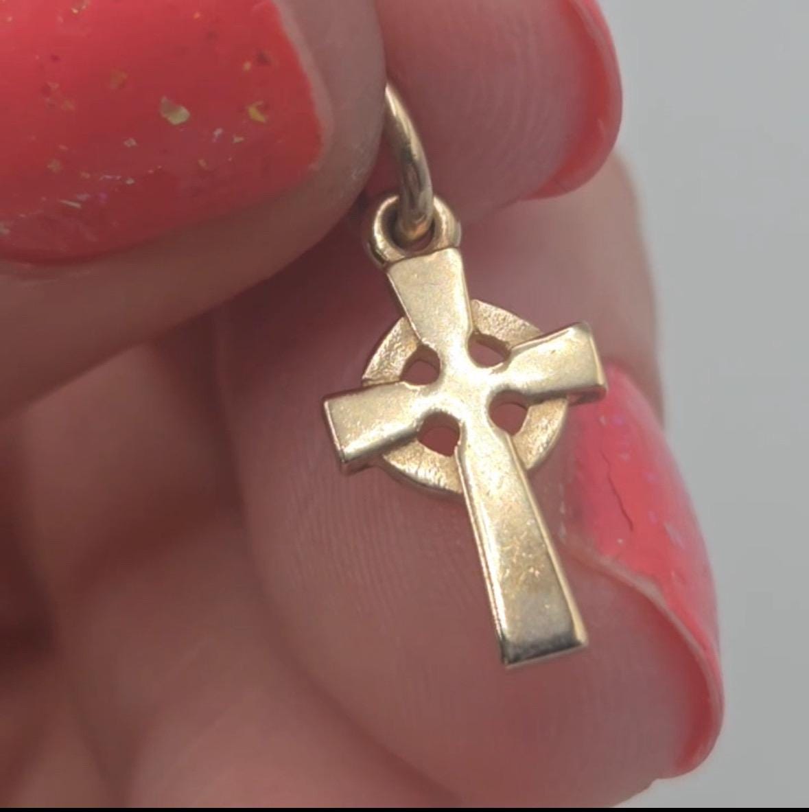 James Avery 14K Solid Gold Celtic Cross Pendant, Retired Uncut Loop, Vintage Faith Charm