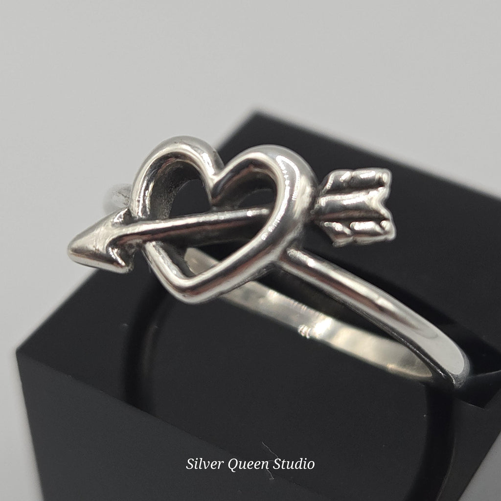 James Avery Love’s Arrow Heart Ring, Sterling Silver, Size 7.5